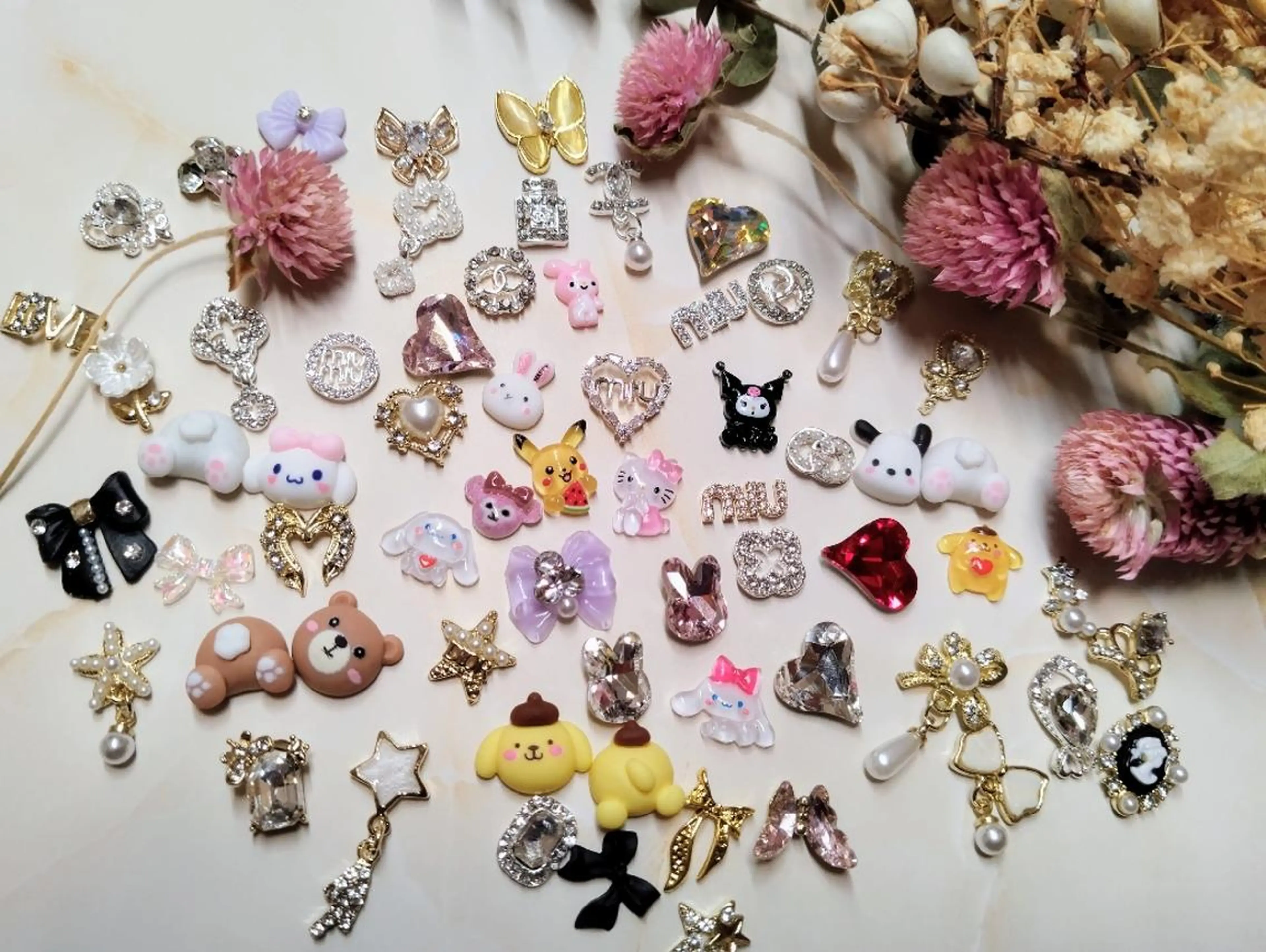 ネイル ＤI'A ネイルサロンのネイルデザイン