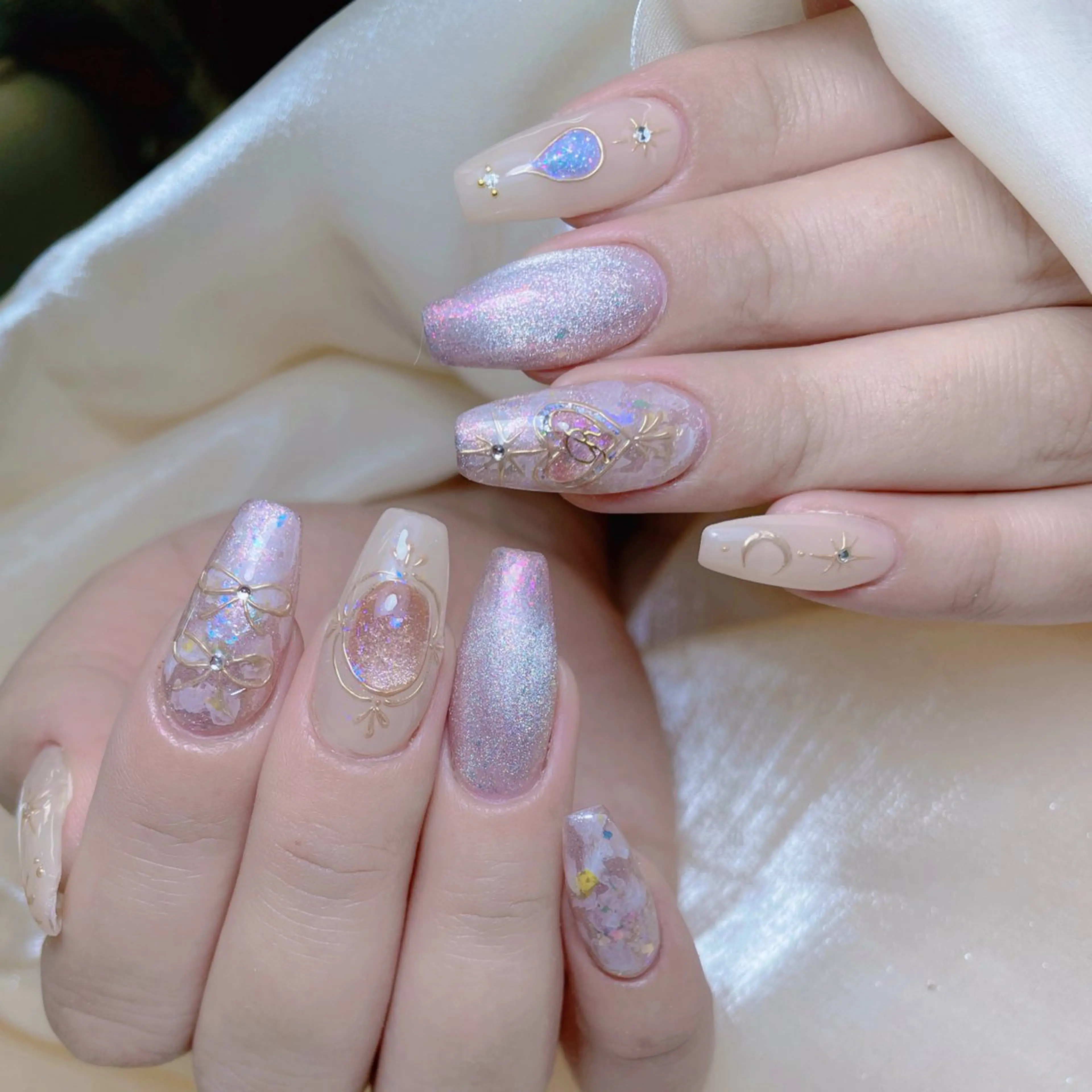 ネイル アートネイル キラキラネイル 大理石ネイル(マーブル) ミラーネイル スカルプネイル ハンドネイル NailPrincess所属・princess スカルプ専門店のネイルデザイン