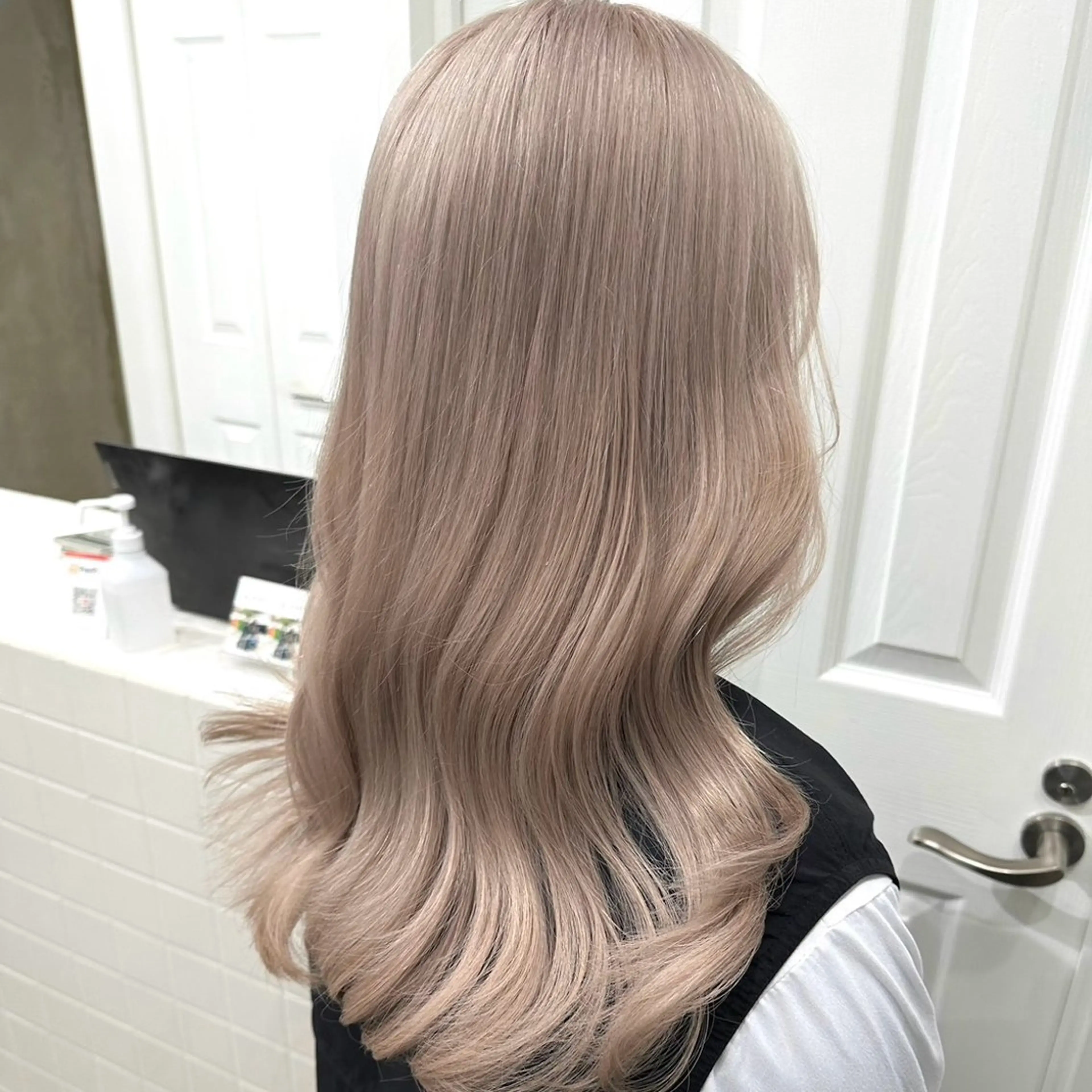 カラー ☪ ‎ハイトーン信者 ☪️yumeka✨️のヘアスタイル