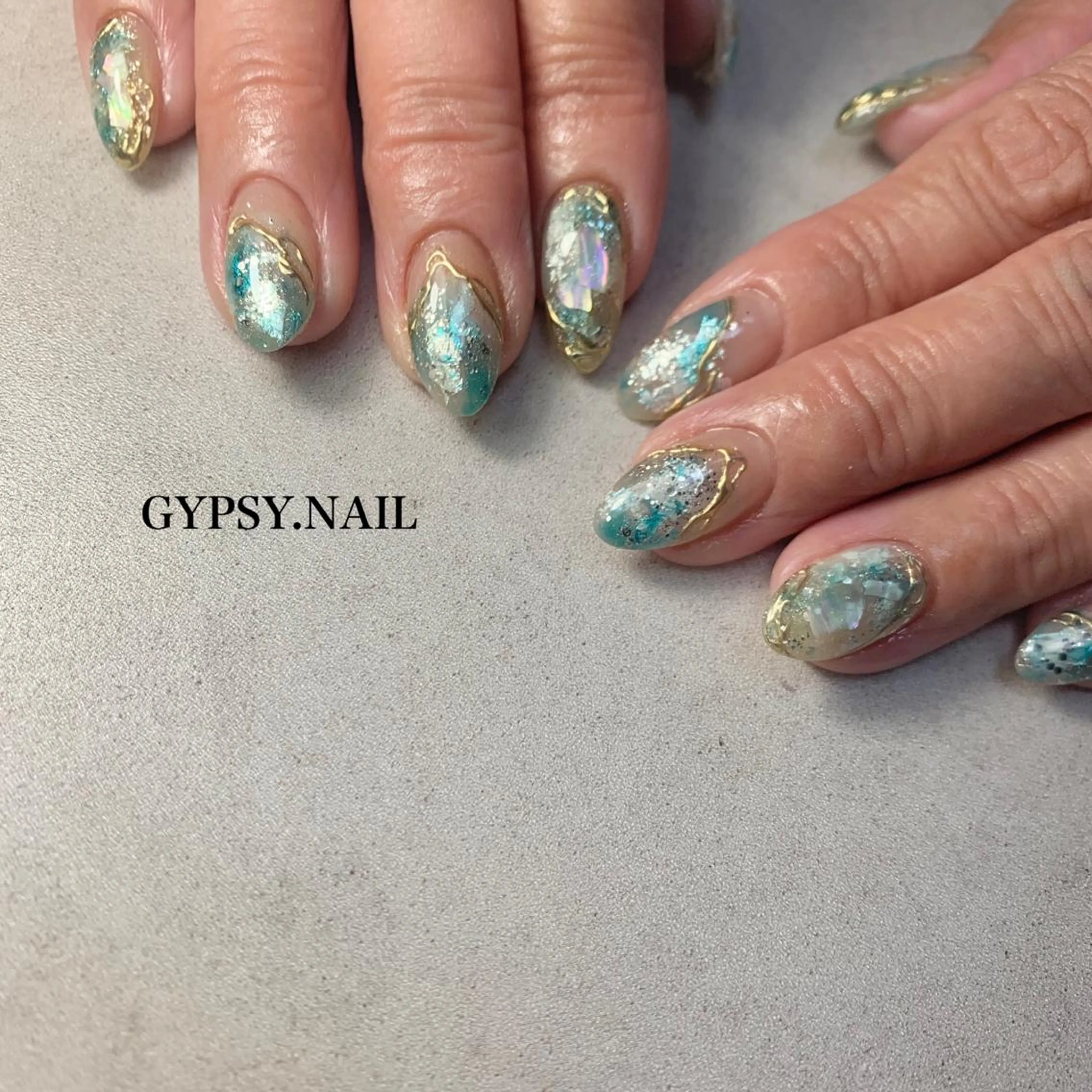 ネイル GYPSY.NAIL所属・GYPSY.NAIL akariのネイルデザイン