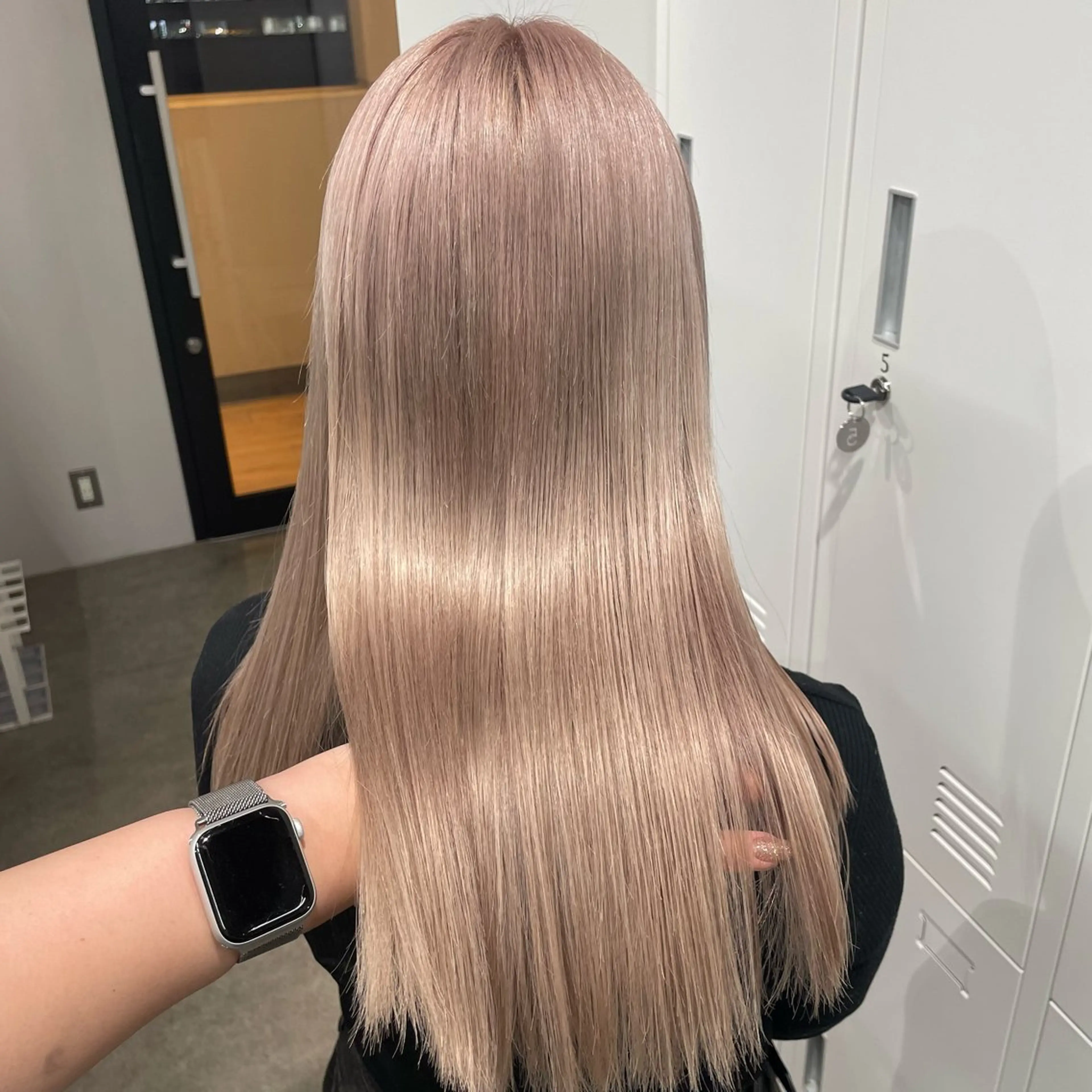 ロング カラー カット ヘアカラー トリートメント REINA ISHIDOのヘアスタイル