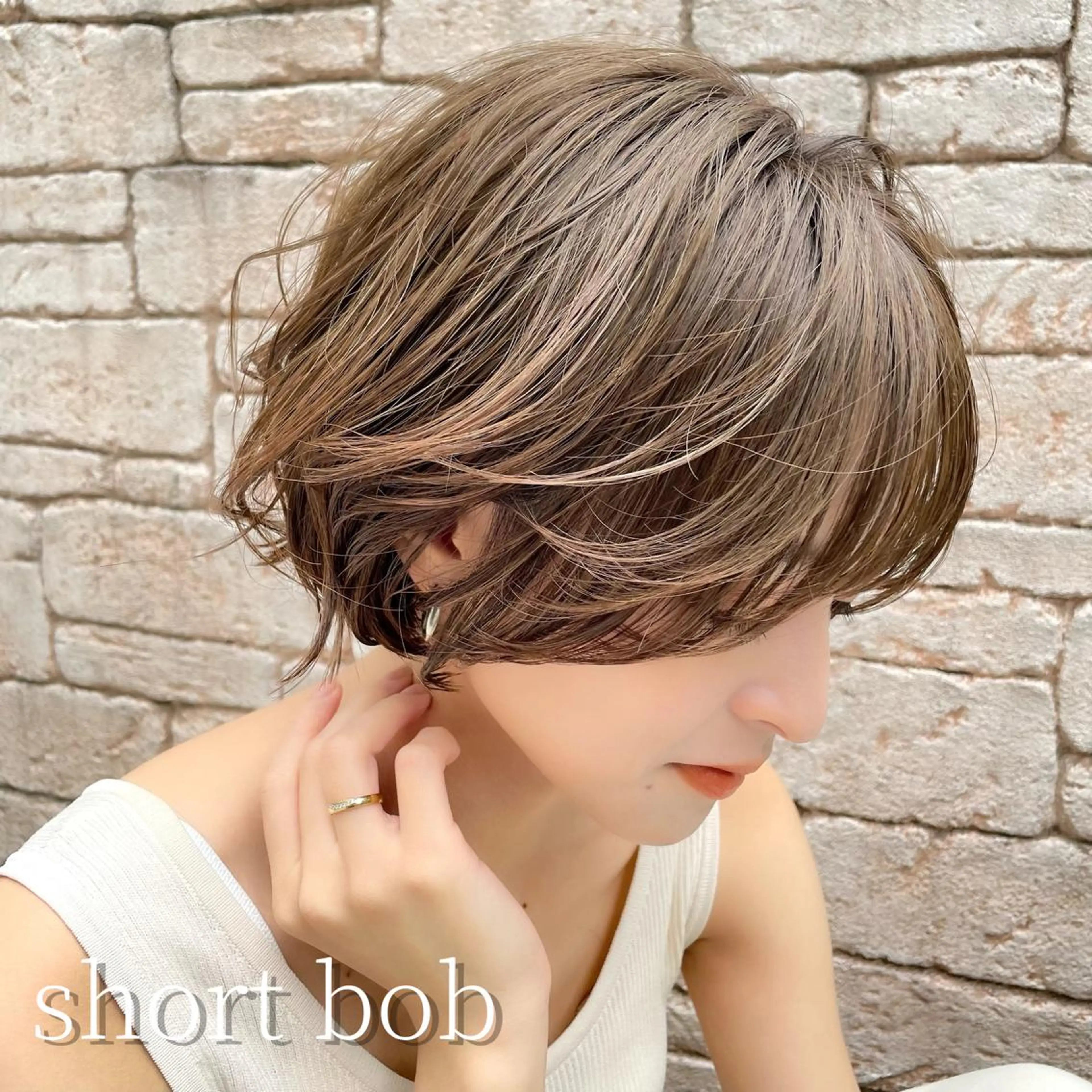 ショート ナリタ ミユウのヘアスタイル
