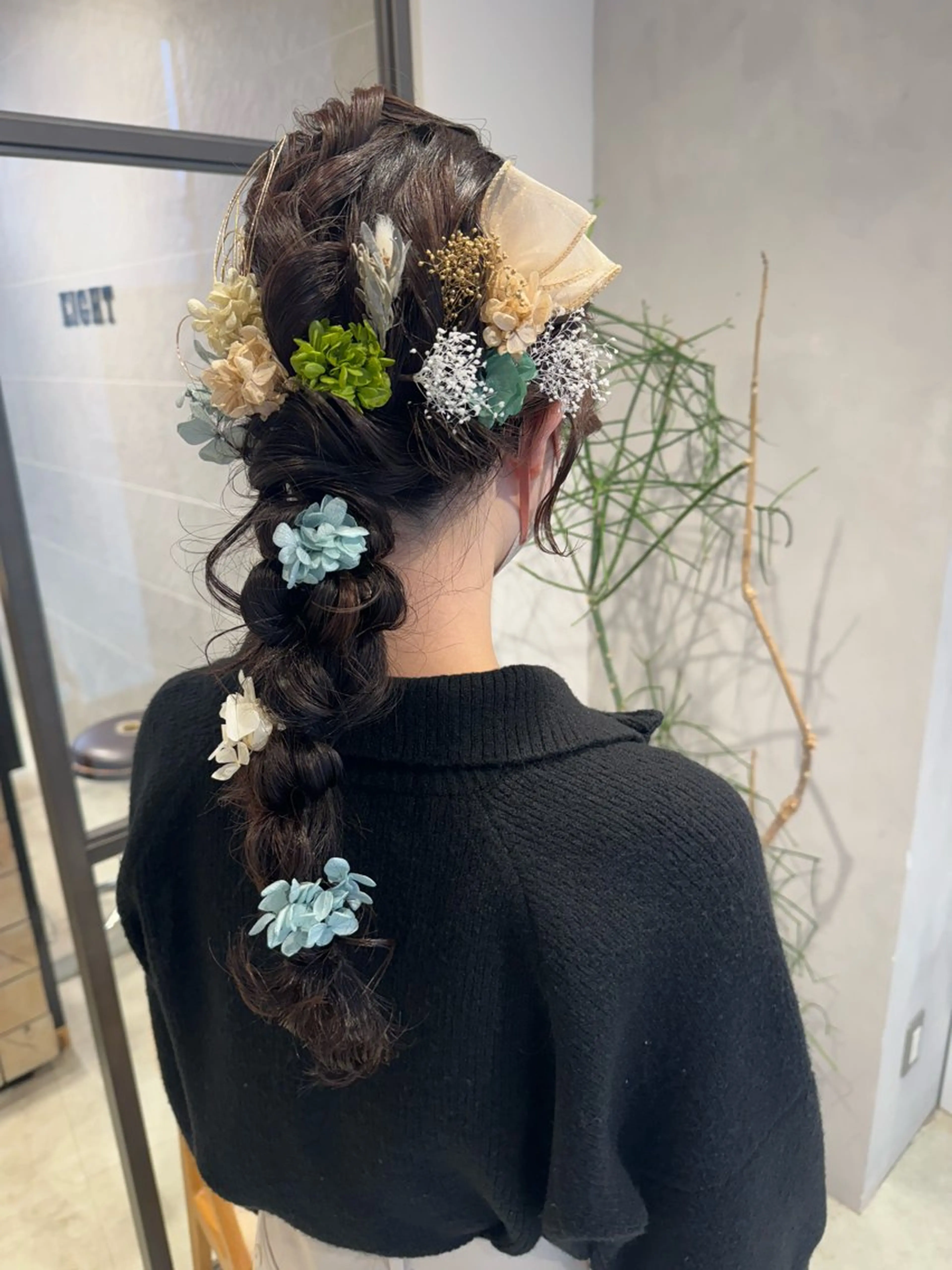 ロング カラー 卒業式のヘアスタイル ヘアセット 透明感カラー✨艶髪 制作🌱山根あゆみのヘアスタイル