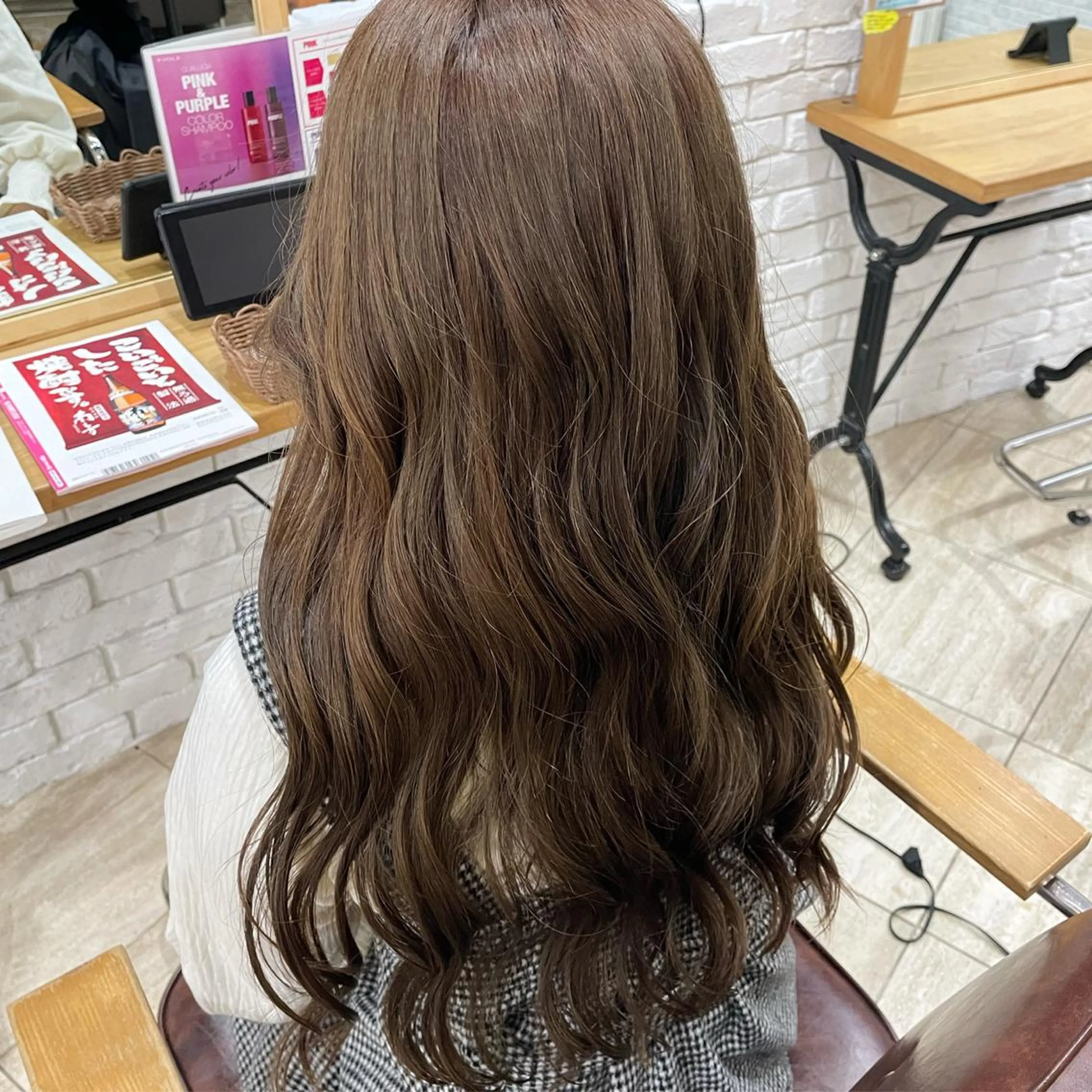 ロング カラー ヘアカラー トリートメント belle / anna🎀のヘアスタイル
