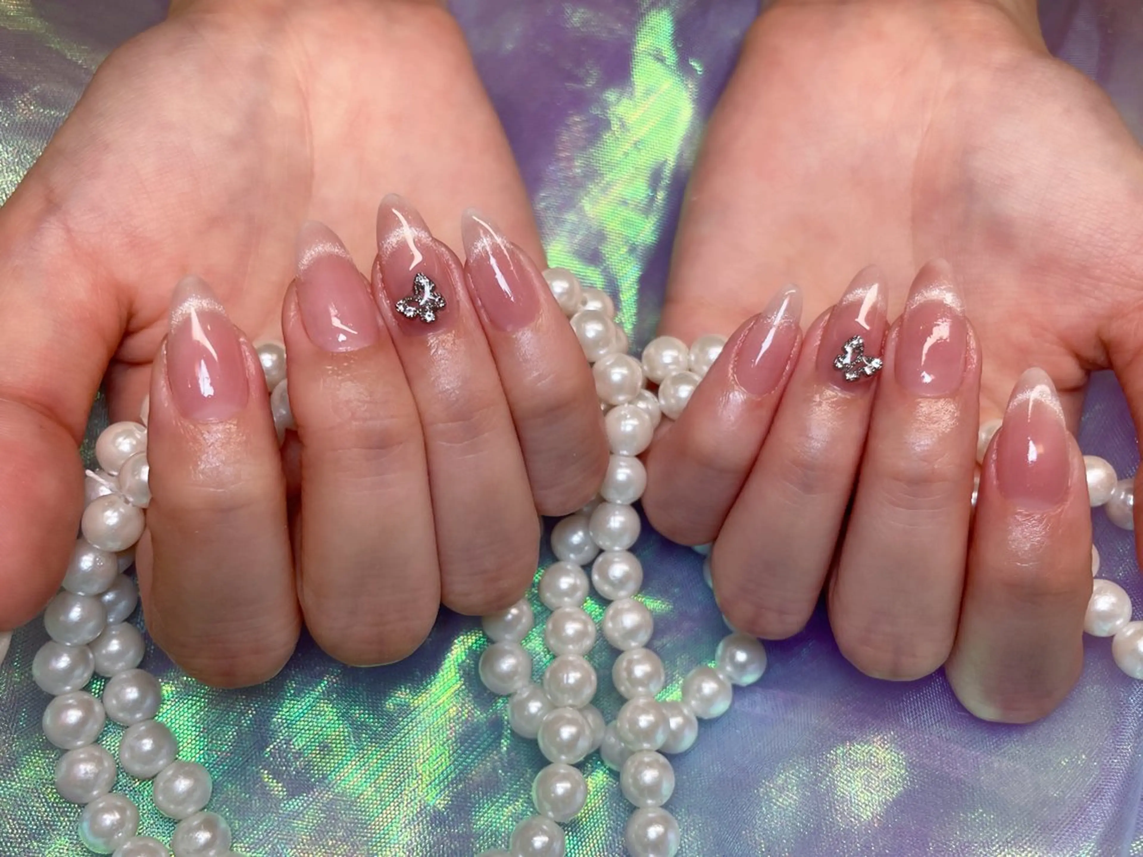 ネイル ハンドネイル フットネイル ハンドケア More Glam渋谷店のネイルデザイン