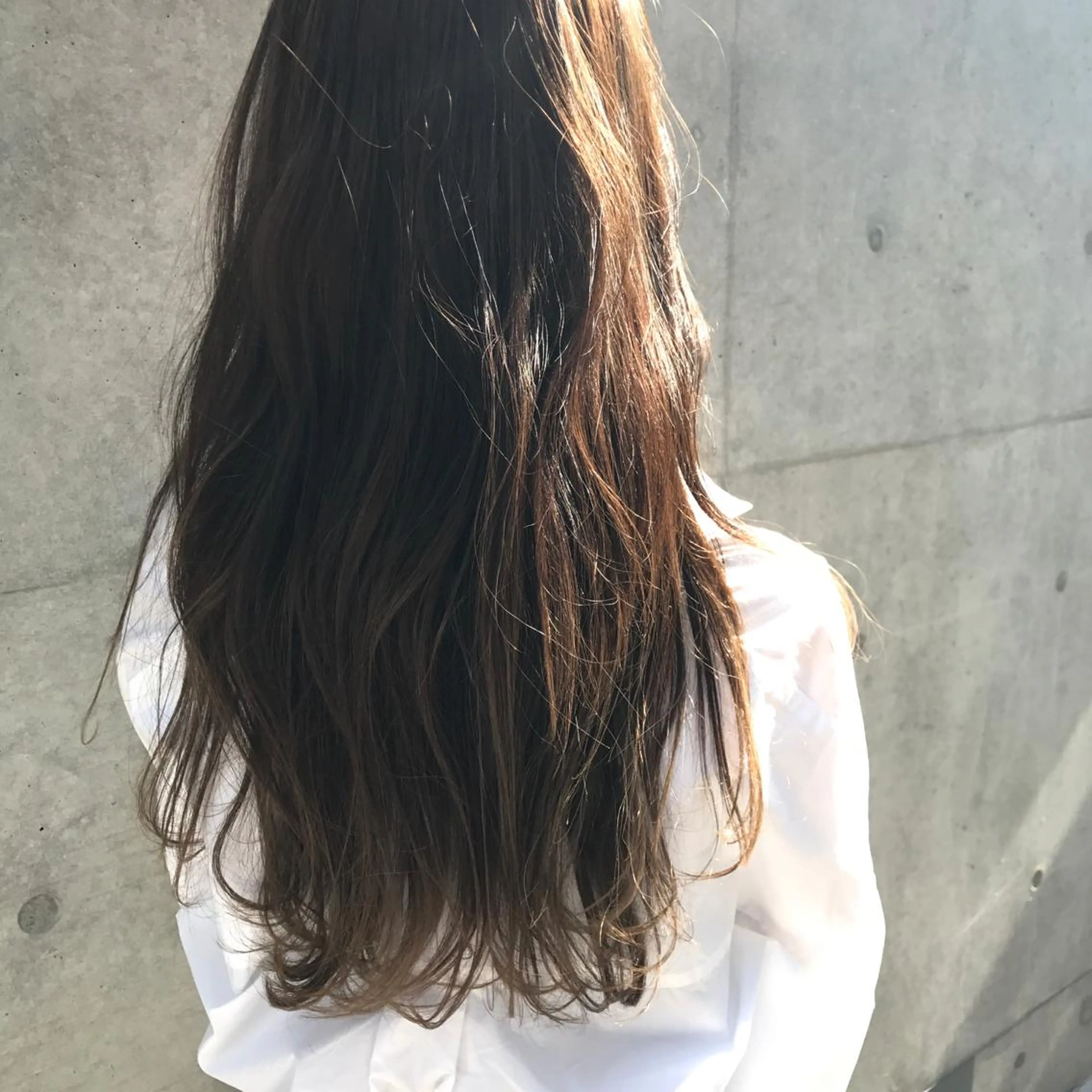 ロング ロング analogue所属・u harukaのヘアスタイル