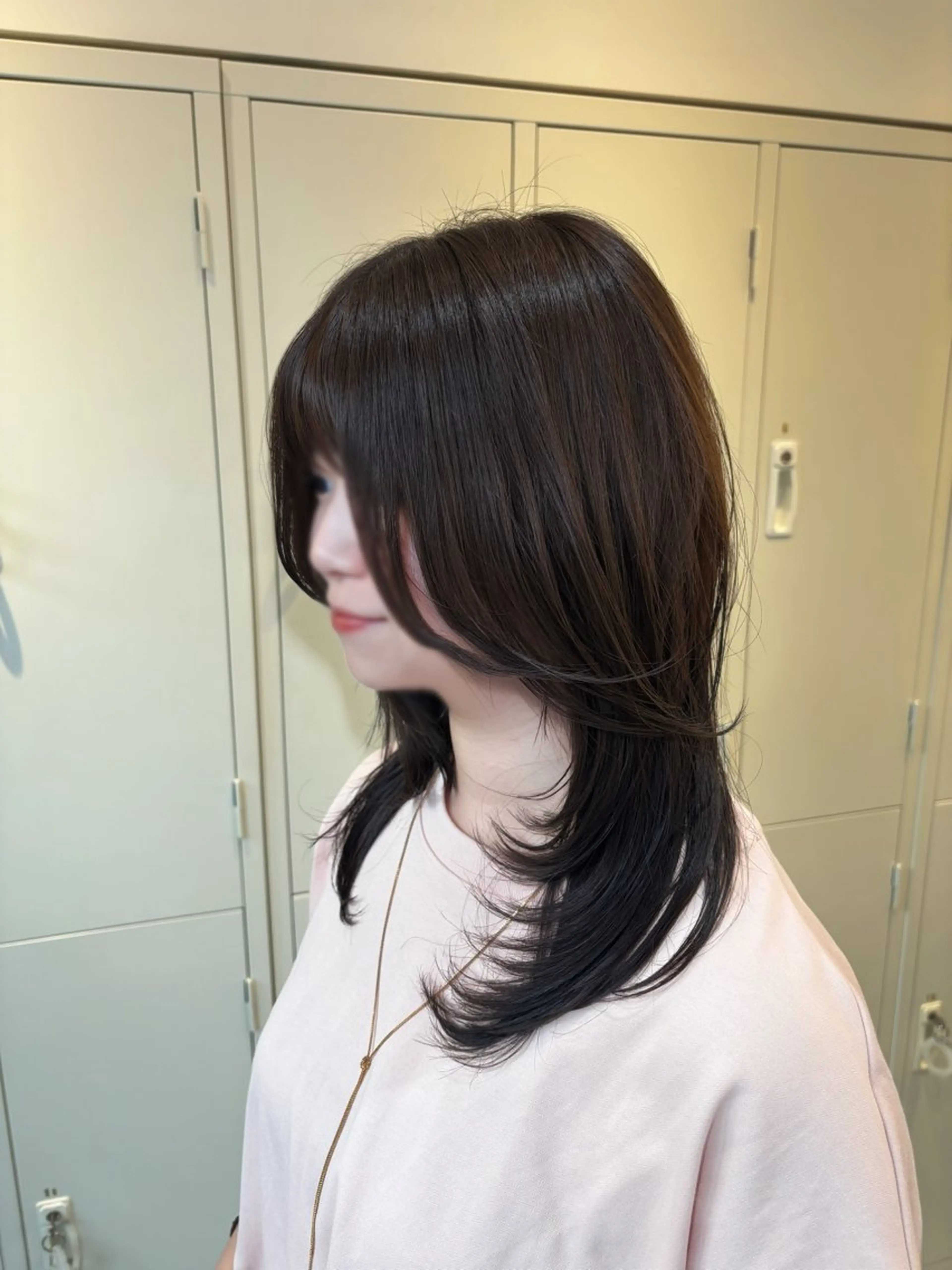 セミロング ボブ レイヤーカット 小顔カット カット ヘアカラー トリートメント 🍀祥吾🍀レイヤー 艶髪❣️髪質改善❤️のヘアスタイル