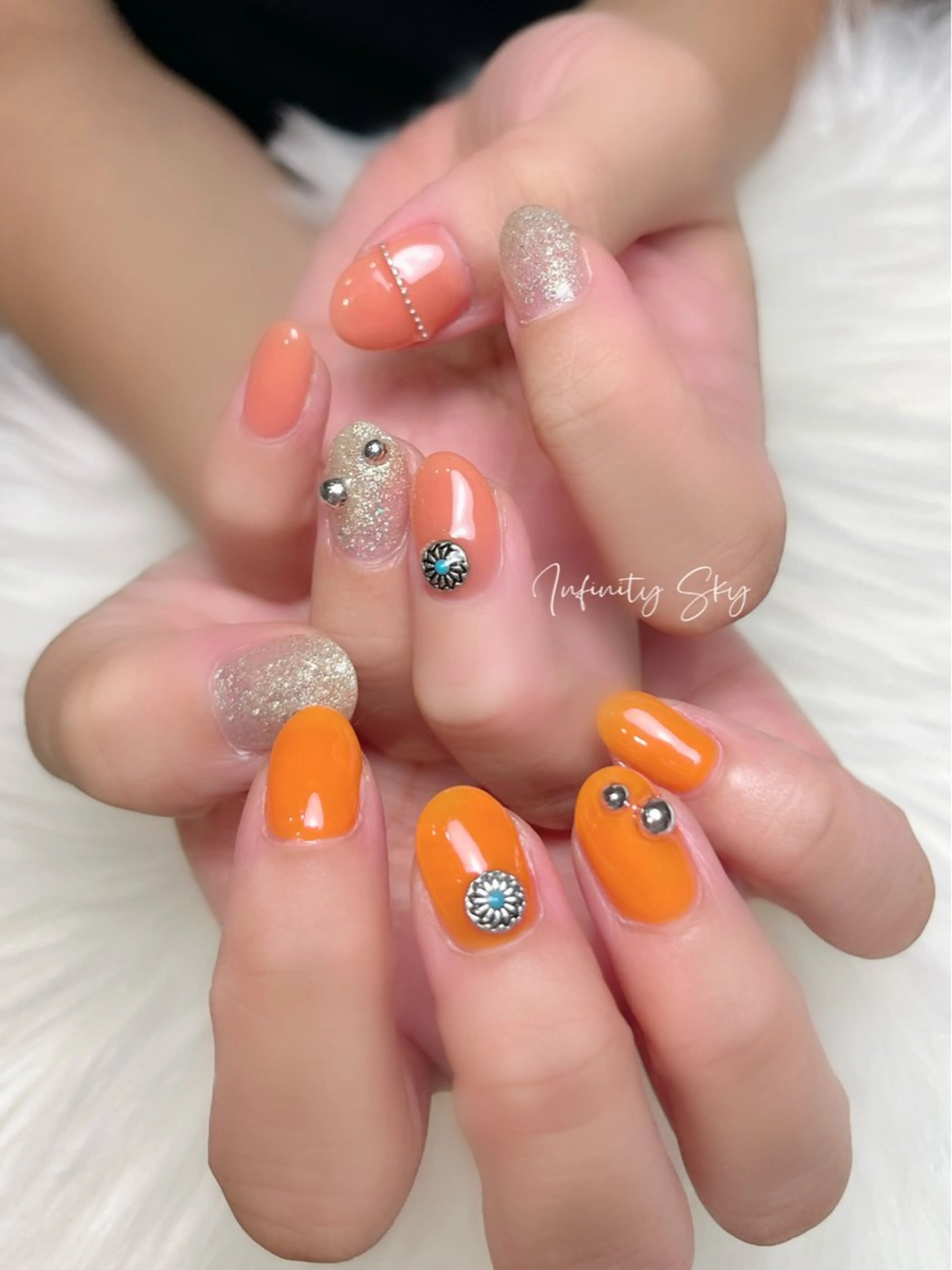 ネイル オレンジ ピンク infinity skyのネイルデザイン