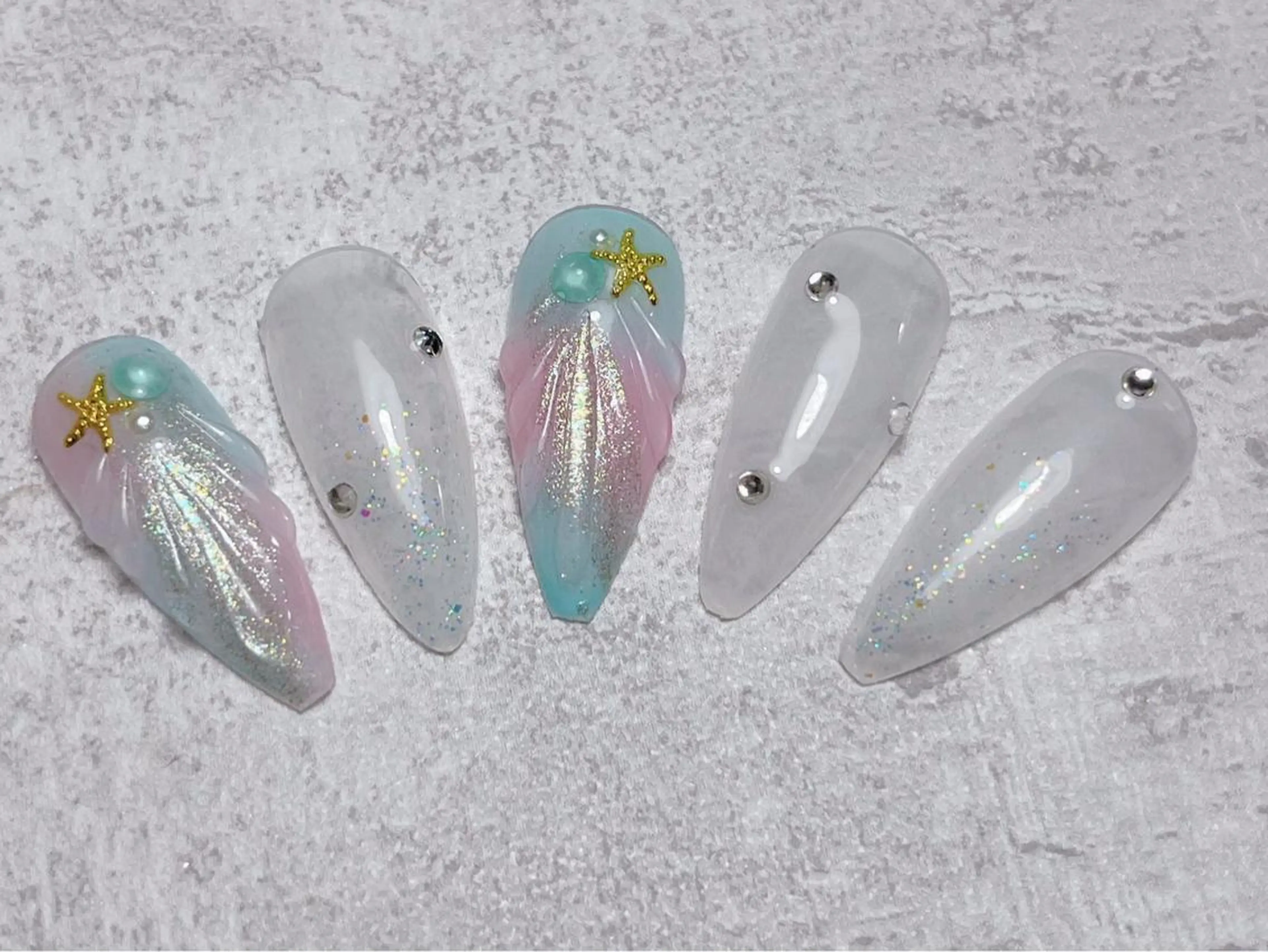 ネイル ハンドネイル lucky nail 歌舞伎町のネイルデザイン