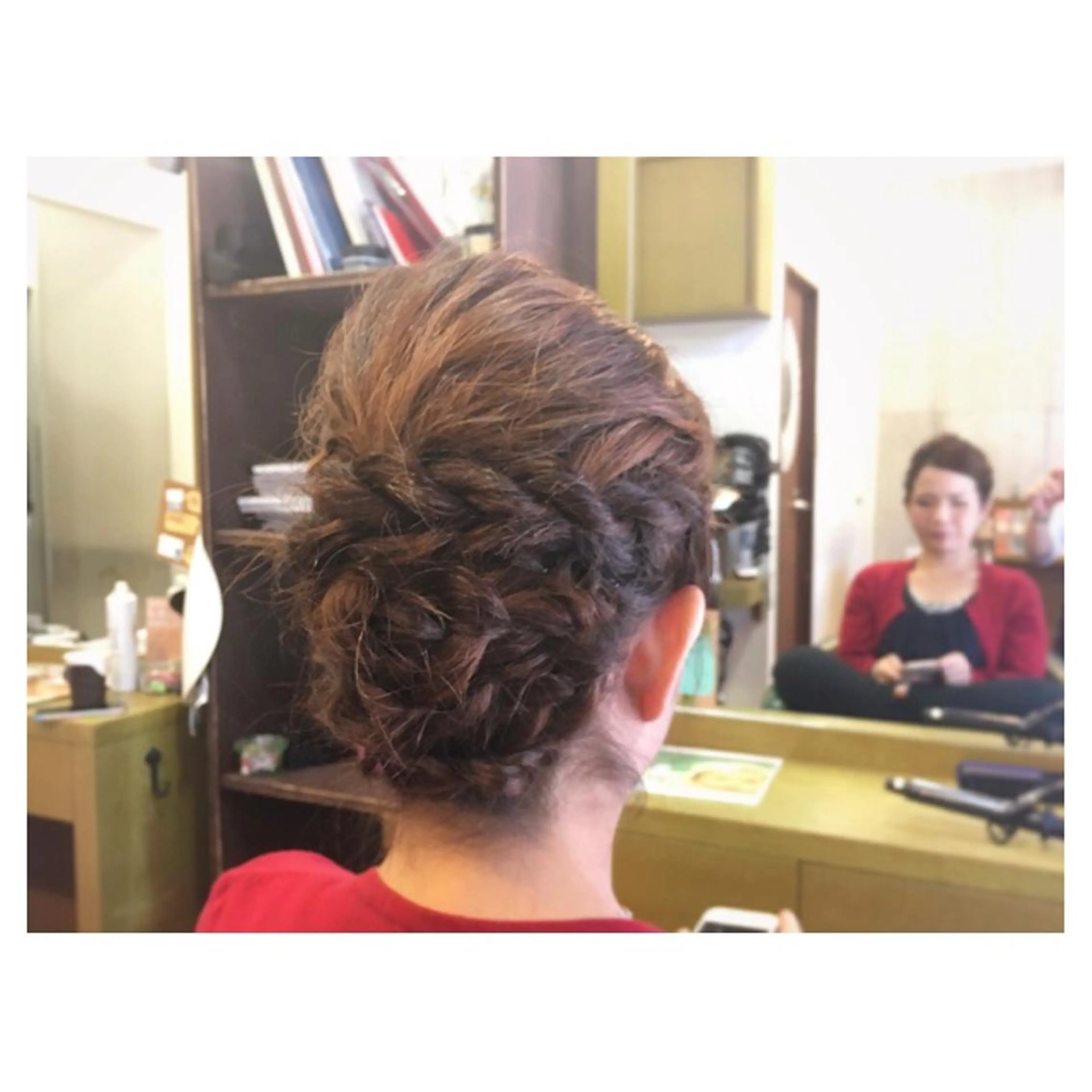 ミディアム セミロング ロング パーマ ヘアアレンジ ツイスパ・波巻き 🩵片平和香奈のヘアスタイル