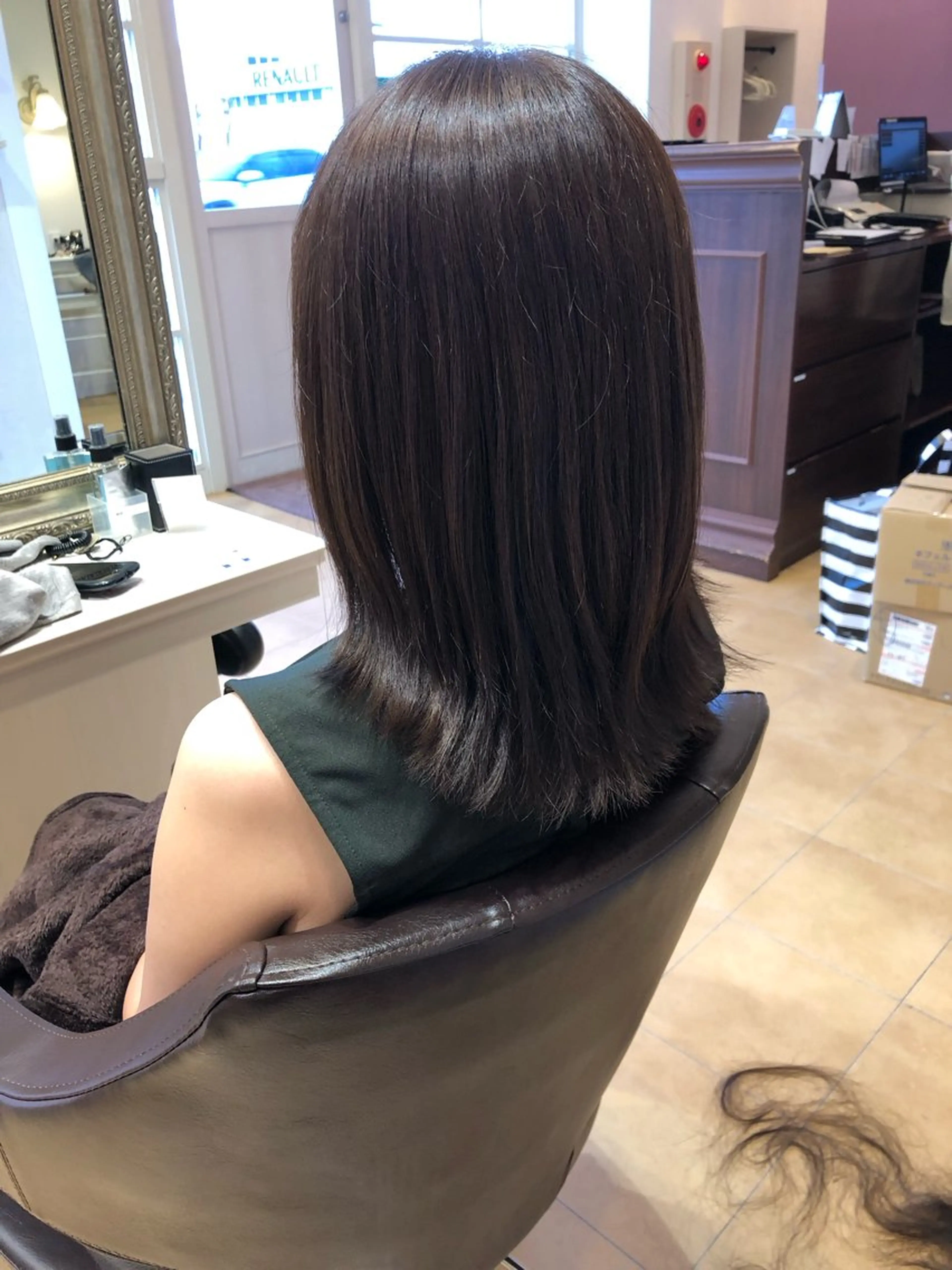 カラー カット ヘアカラー 今中 紗英のヘアスタイル