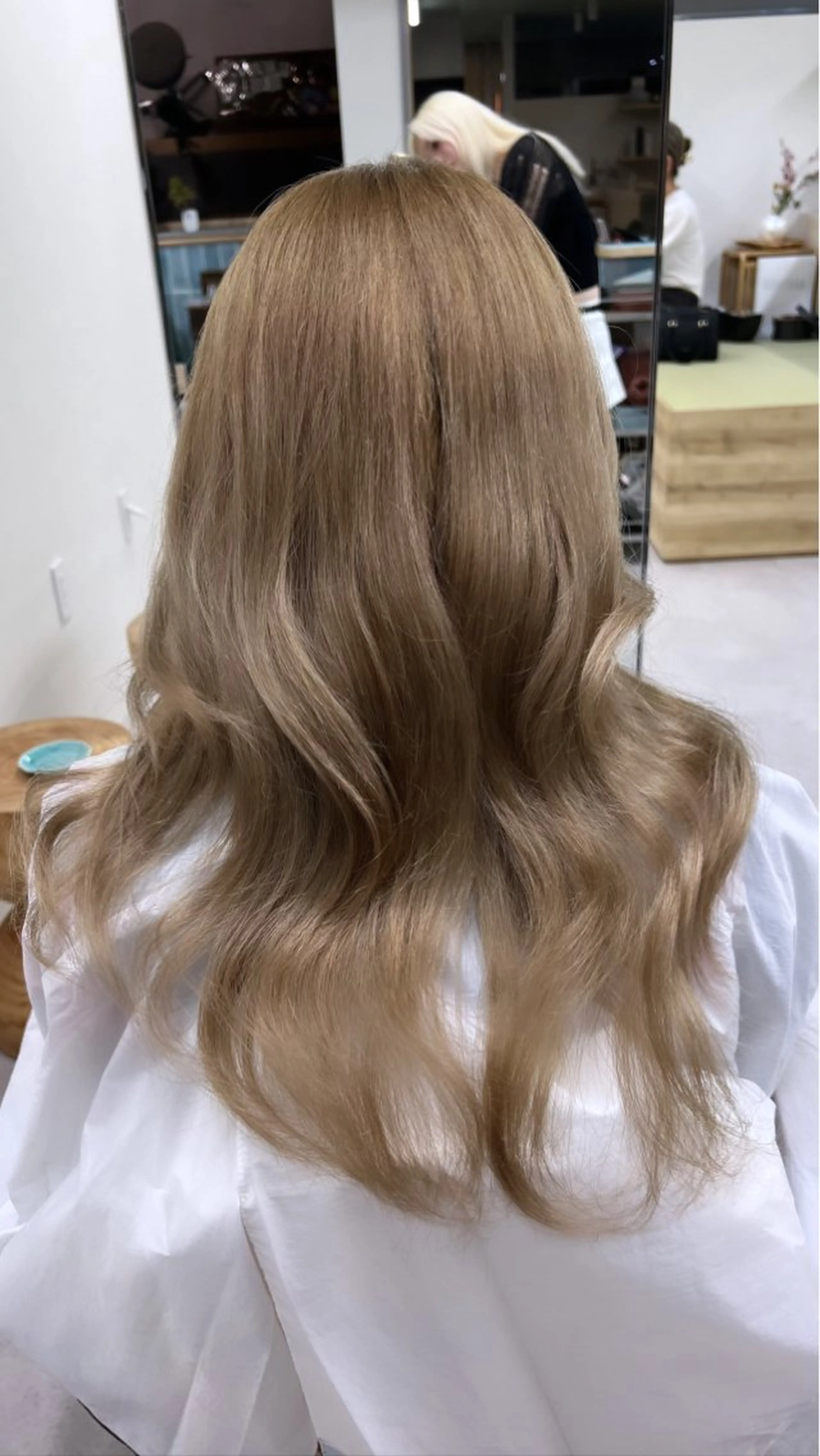 ロング ヘアカラー ORIKA所属・HONO/韓国 🇰🇷大阪エクステのヘアスタイル