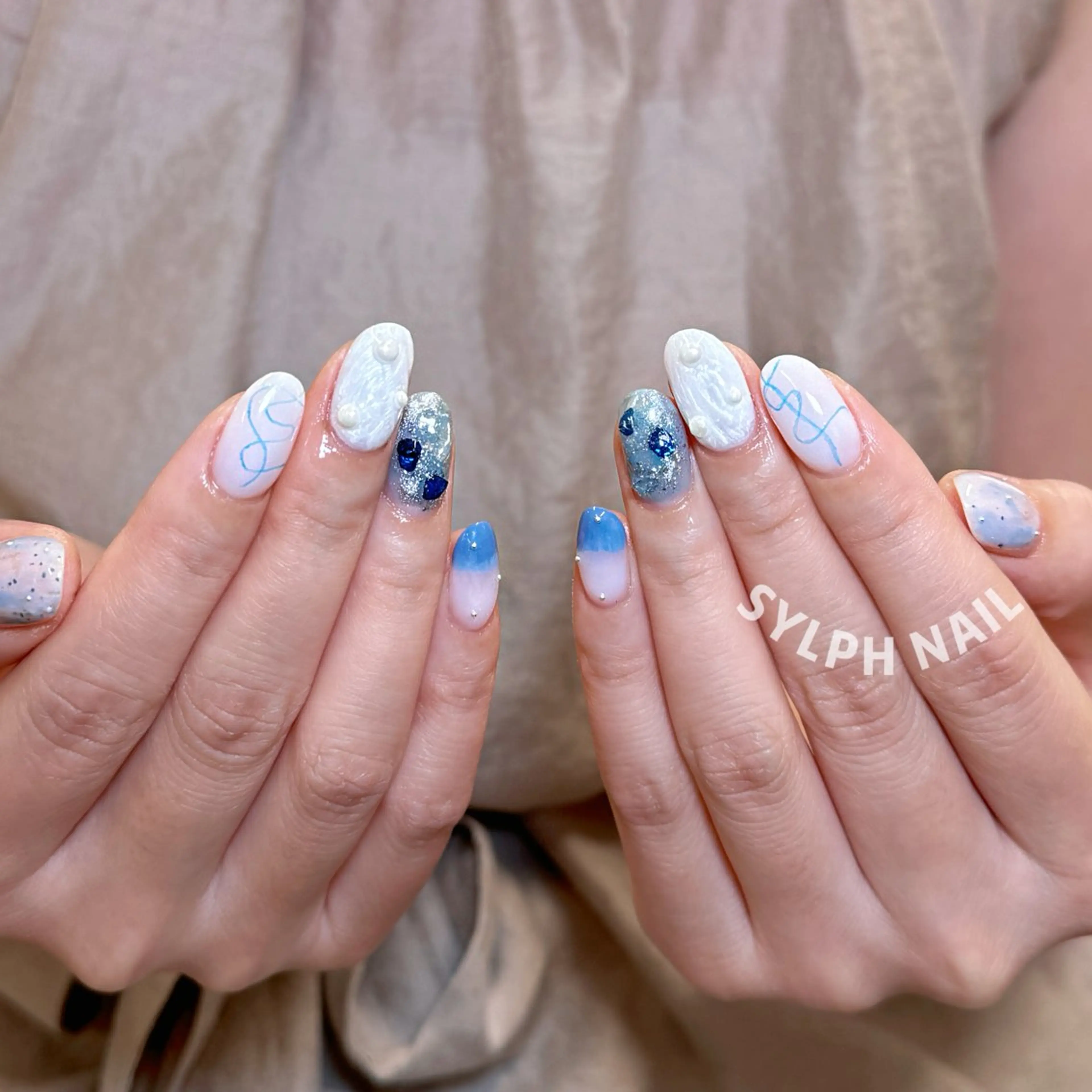 ネイル ハンドネイル Trend Nail シルフのネイルデザイン