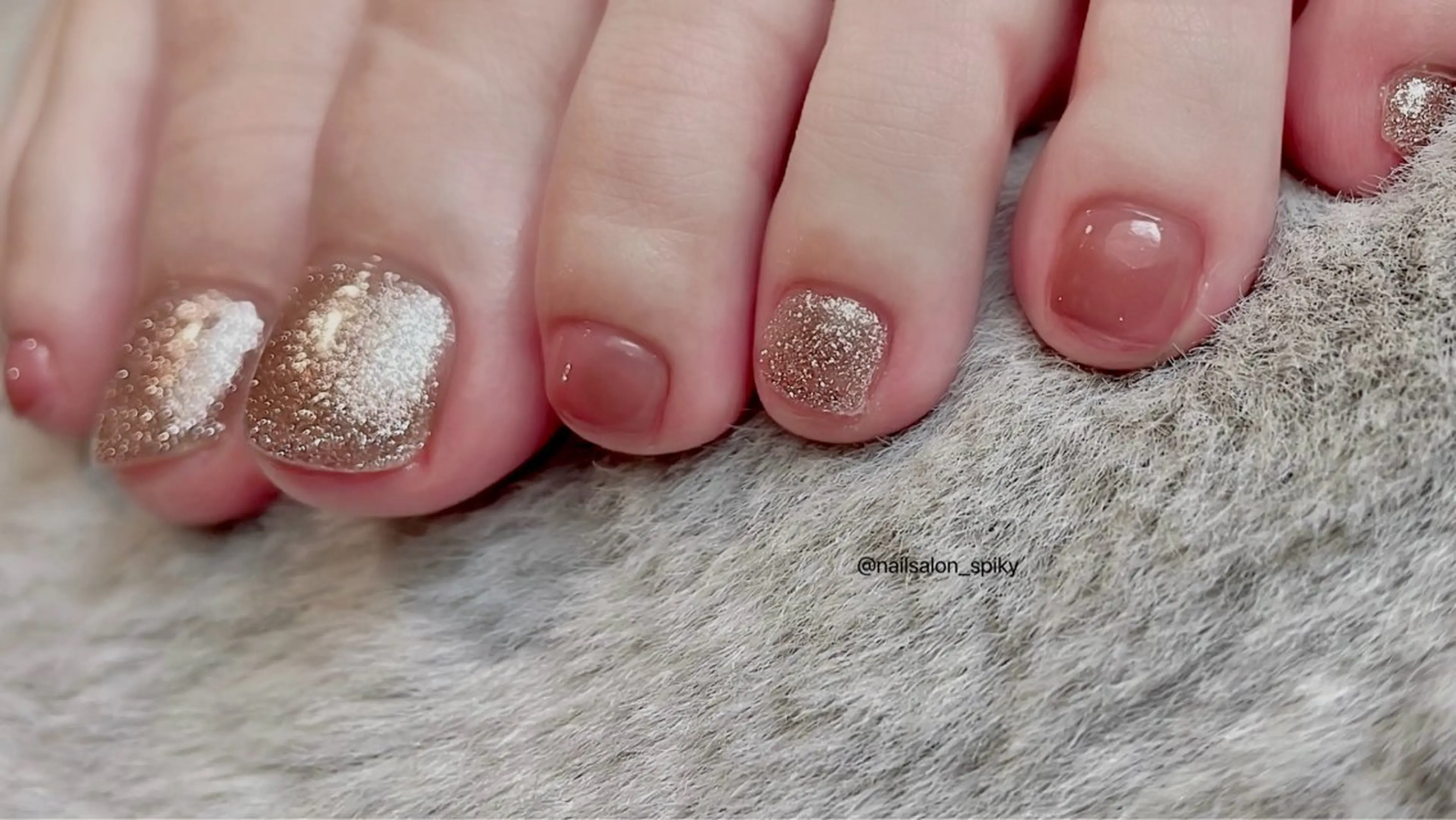 ネイル フットネイル Spiky とうげ ふうかのネイルデザイン