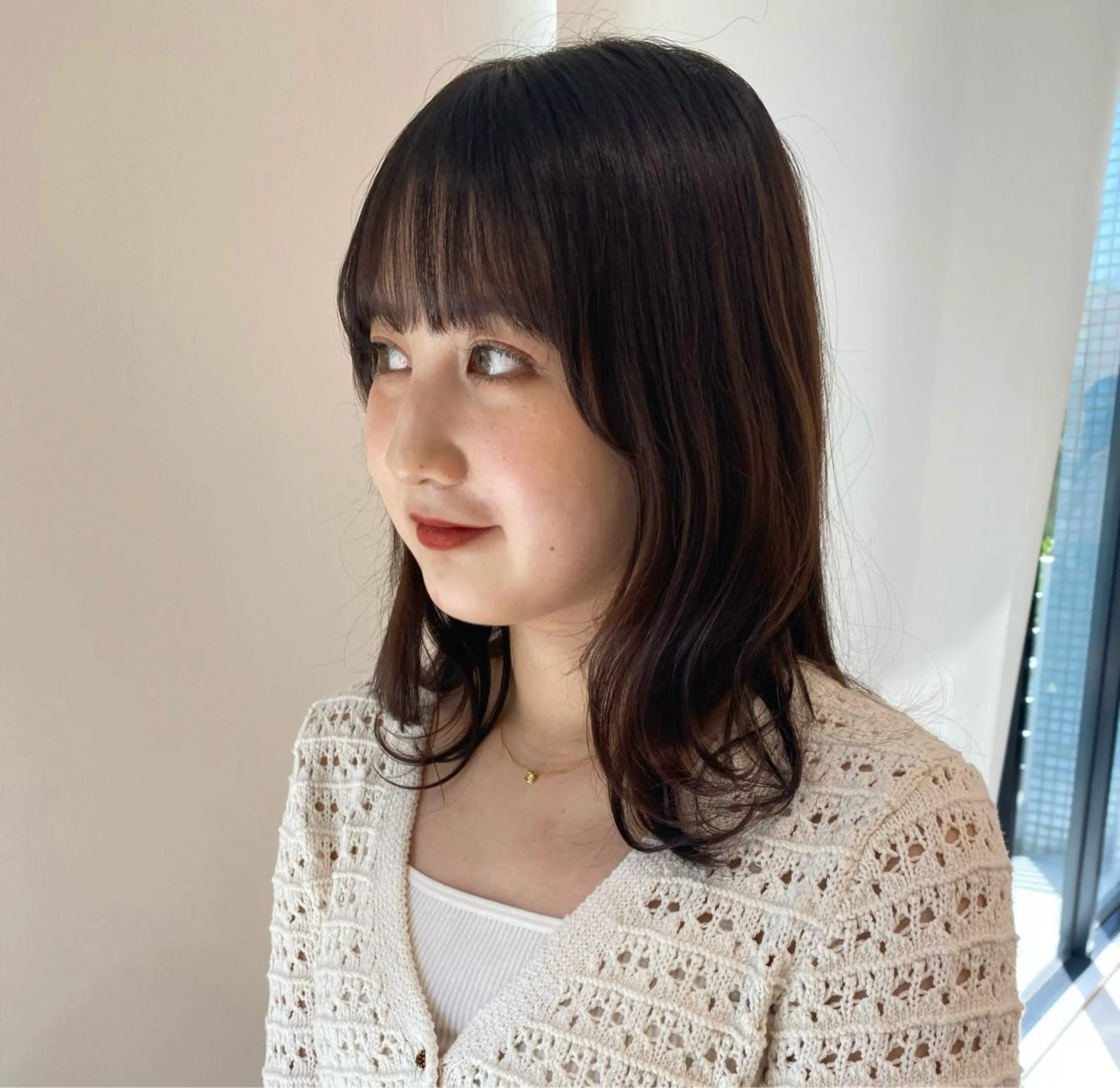 セミロング ヘアカラー トリートメント レイヤー🤍 ベージュ🤍　聖奈のヘアスタイル