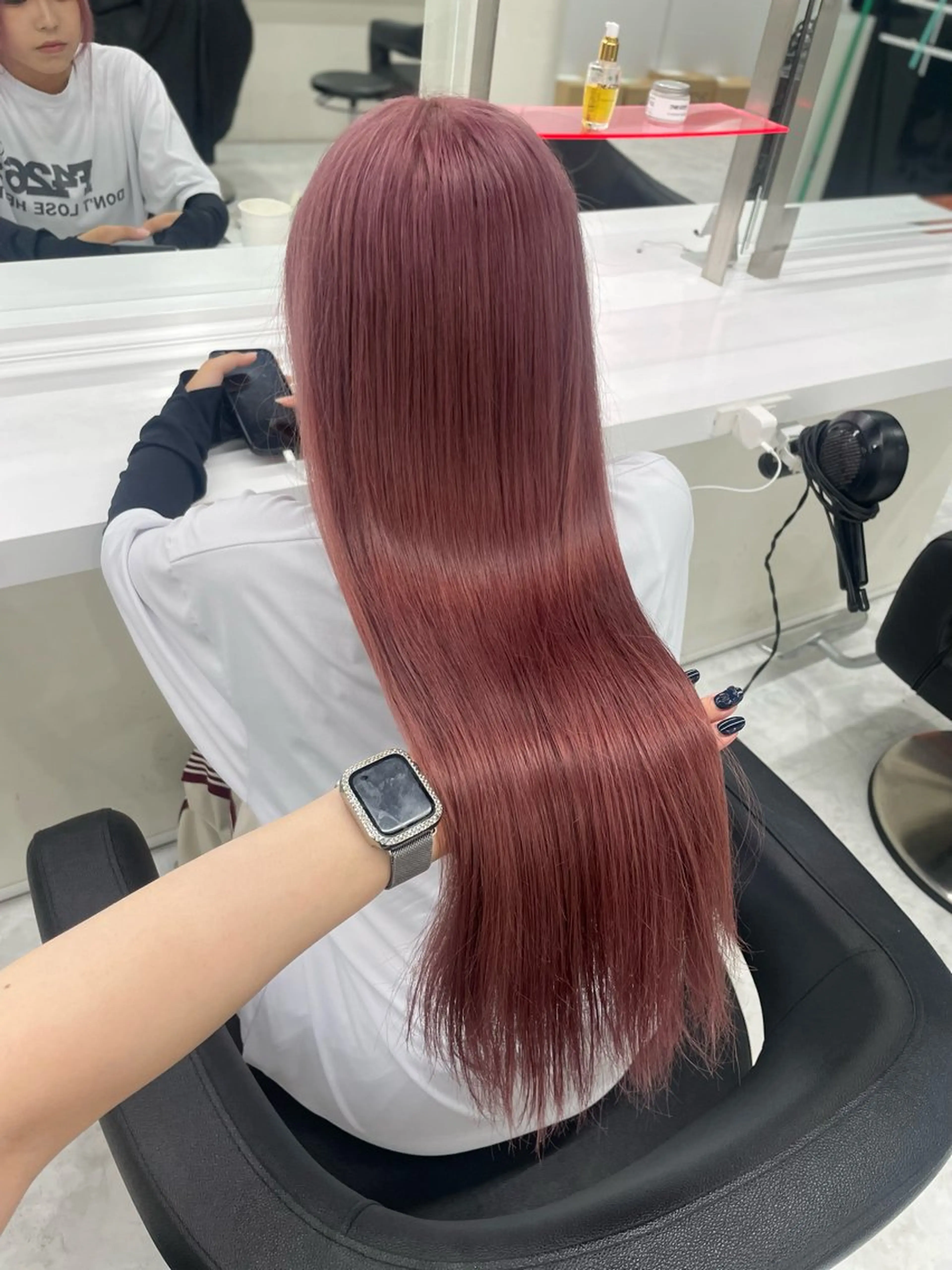 ロング カラー 💗トレンド暖色ヘア Natsumi 💗のヘアスタイル