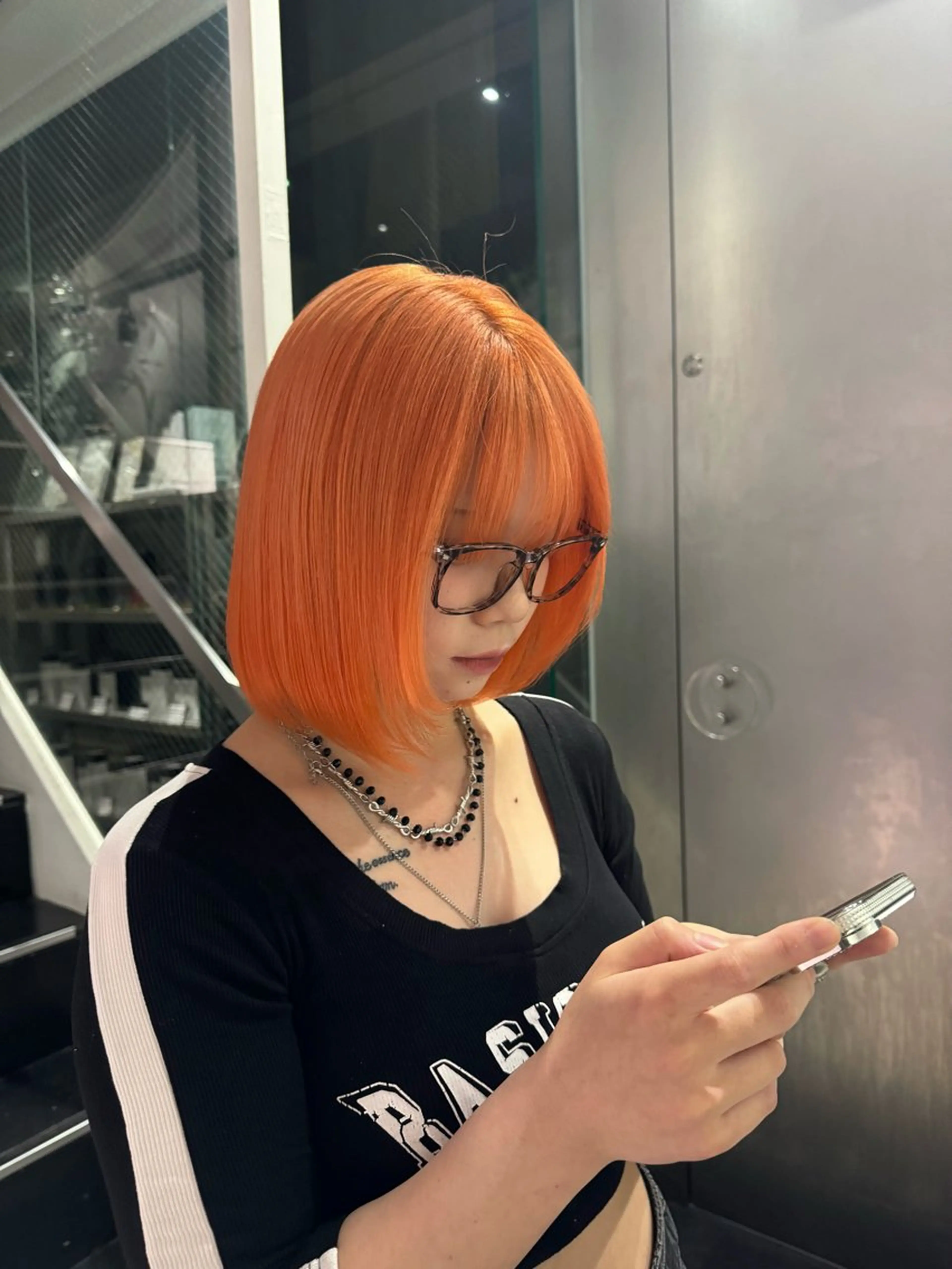 ミディアム カラー ブリーチ オレンジ ヘアカラー トリートメント mao/ブリーチ ハイトーンカラーのヘアスタイル
