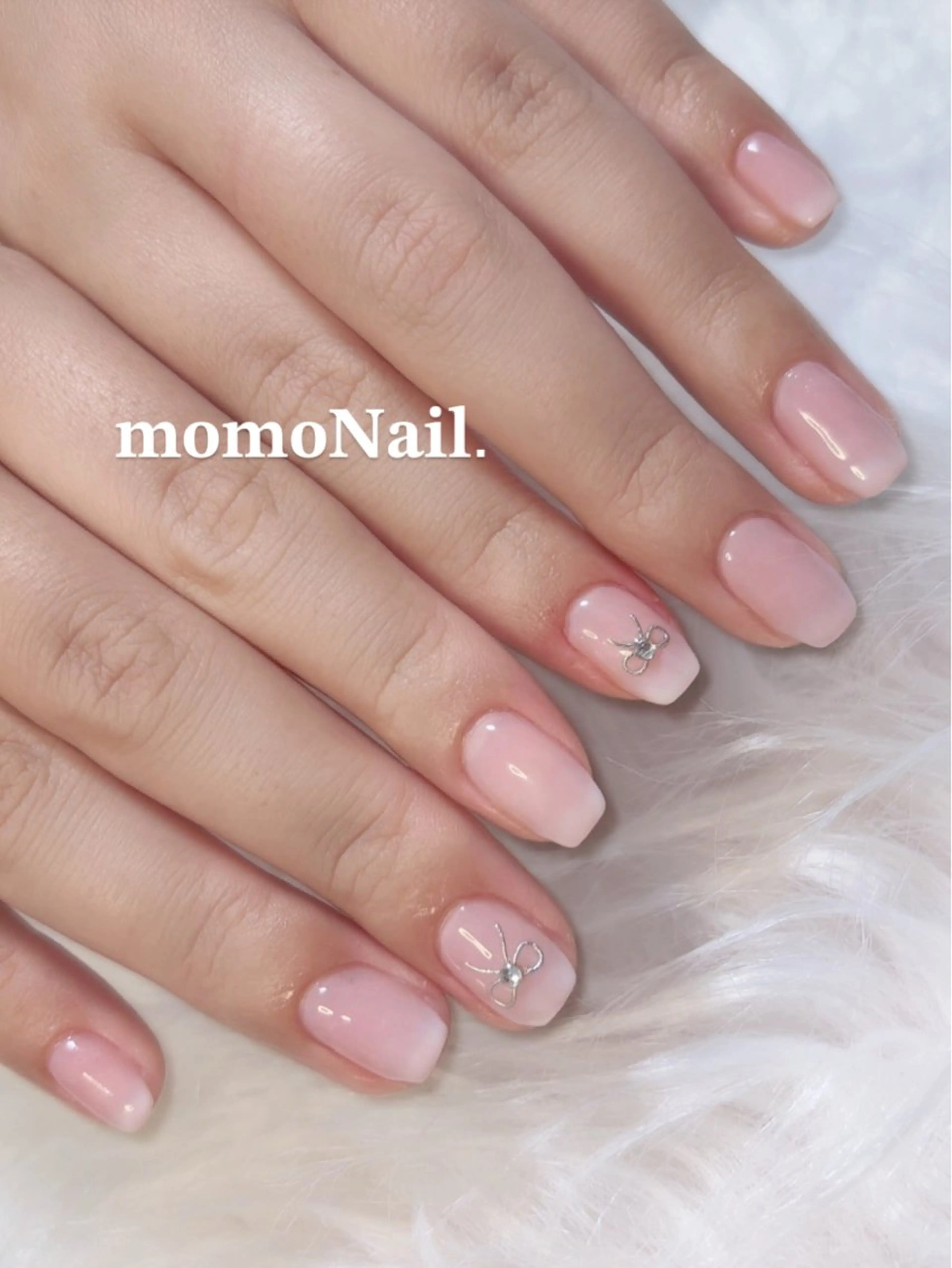 ネイル グラデーション リボン ワンホンネイル ハンドネイル 🆕三郷市戸ヶ崎🎀 Ownerのネイルデザイン