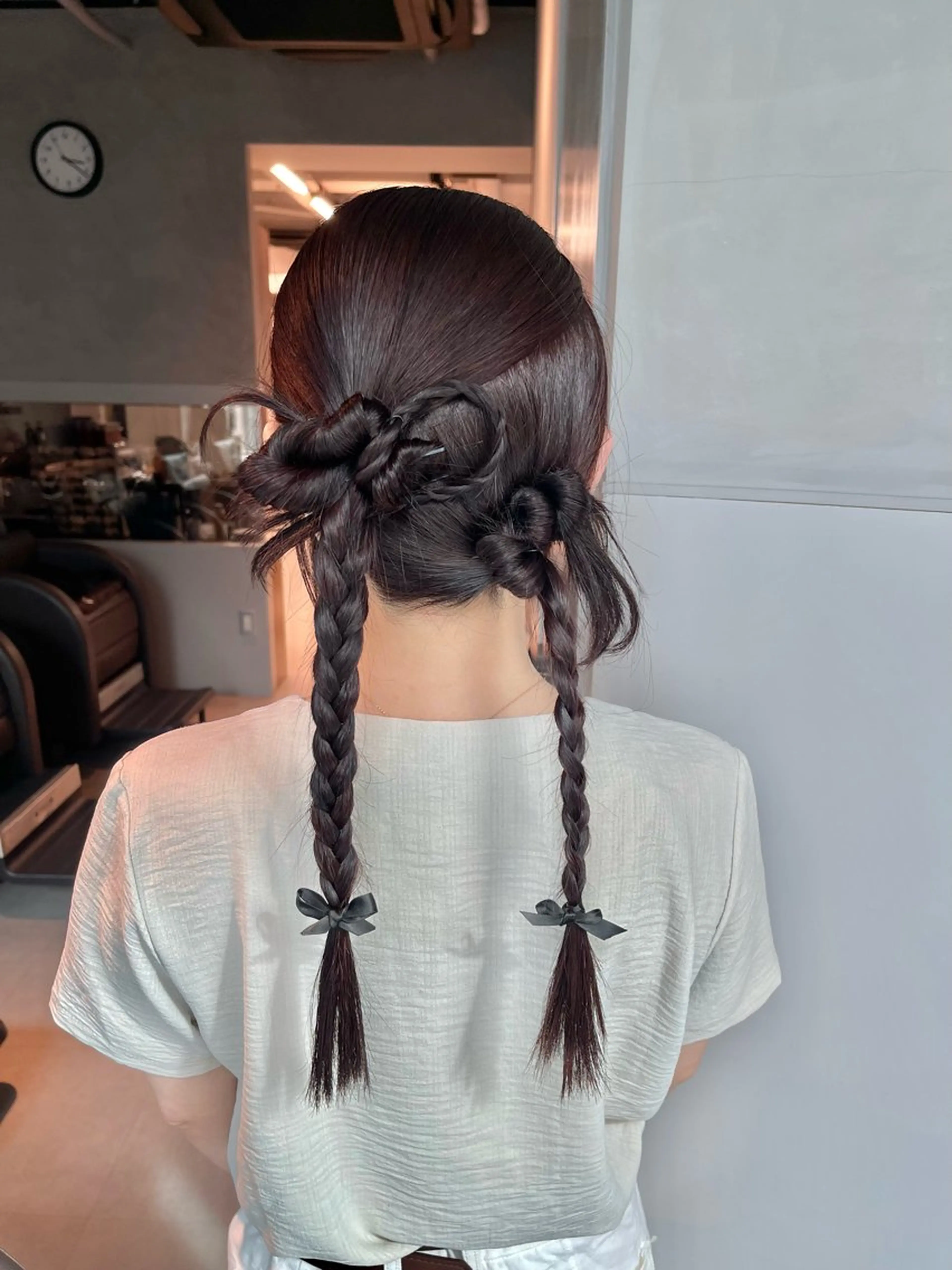 ヘアアレンジ ポニーテール 結婚式・ブライダル 卒業式のヘアスタイル ヘアセット charm《銀座》 ヘアセット/縮毛矯正のヘアスタイル