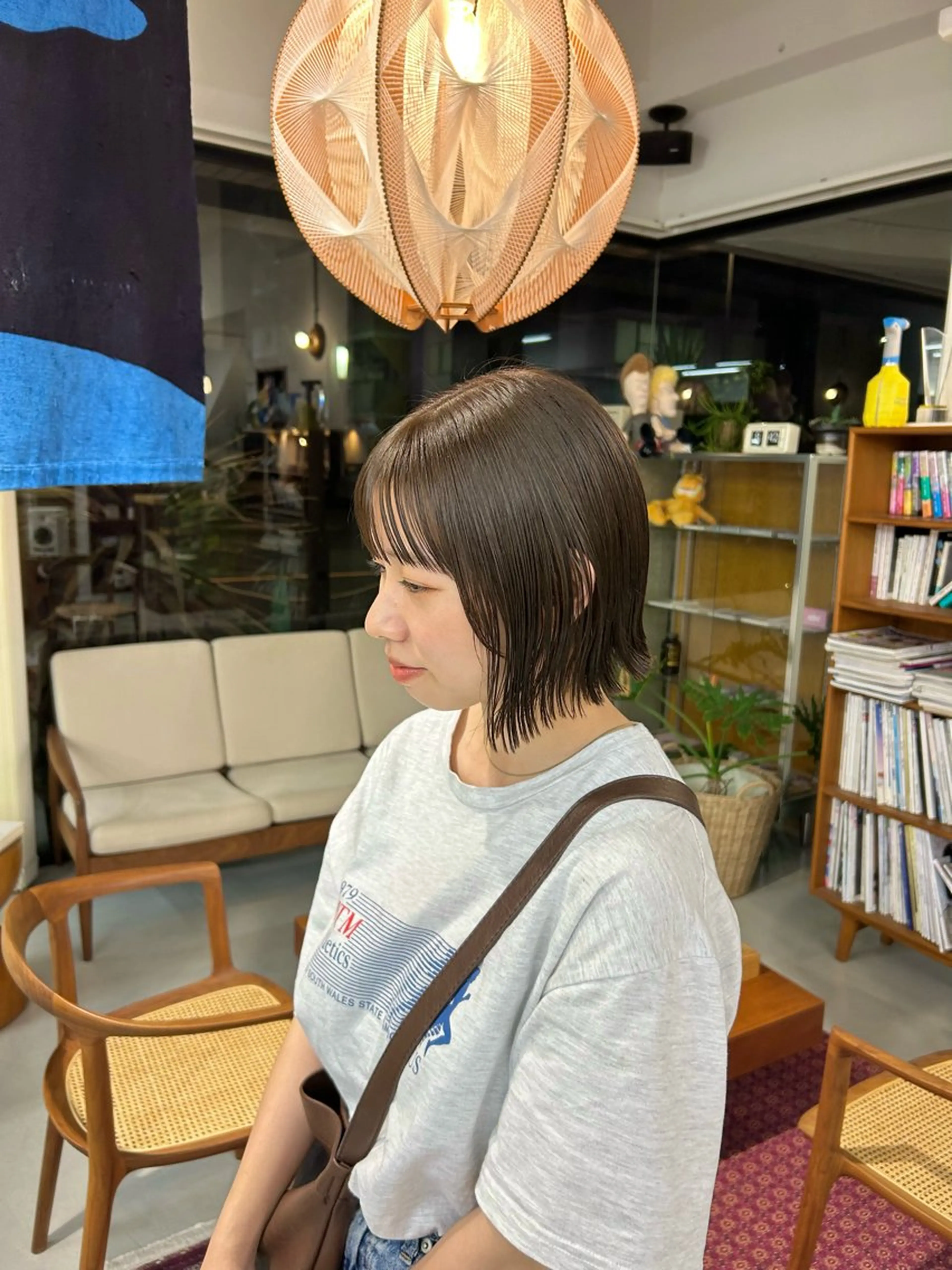 ショート カラー ボブ 外ハネヘア カット ヘアカラー 藤原 あかりのヘアスタイル