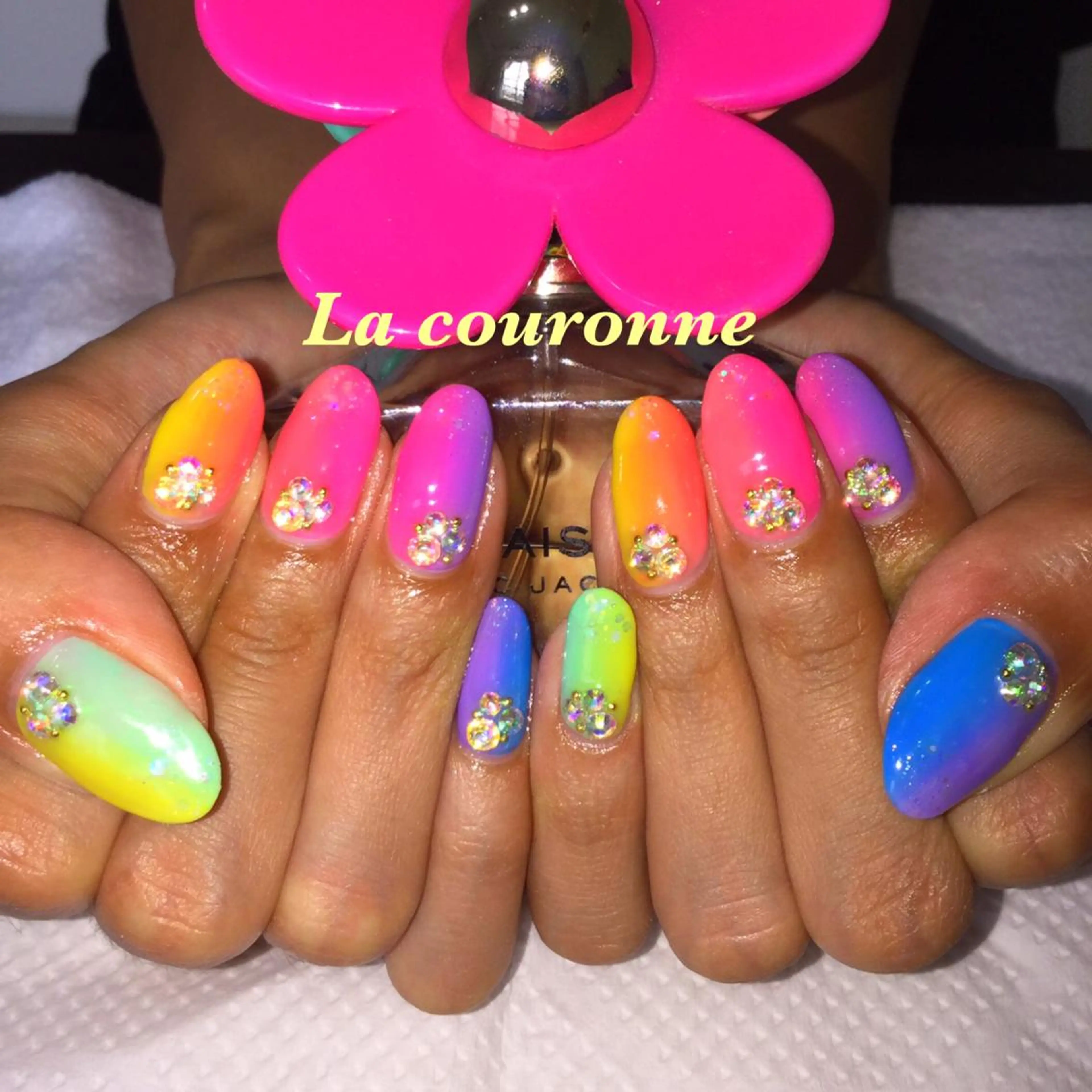 ネイル ハンドネイル Lacouronne NATSUMIのネイルデザイン