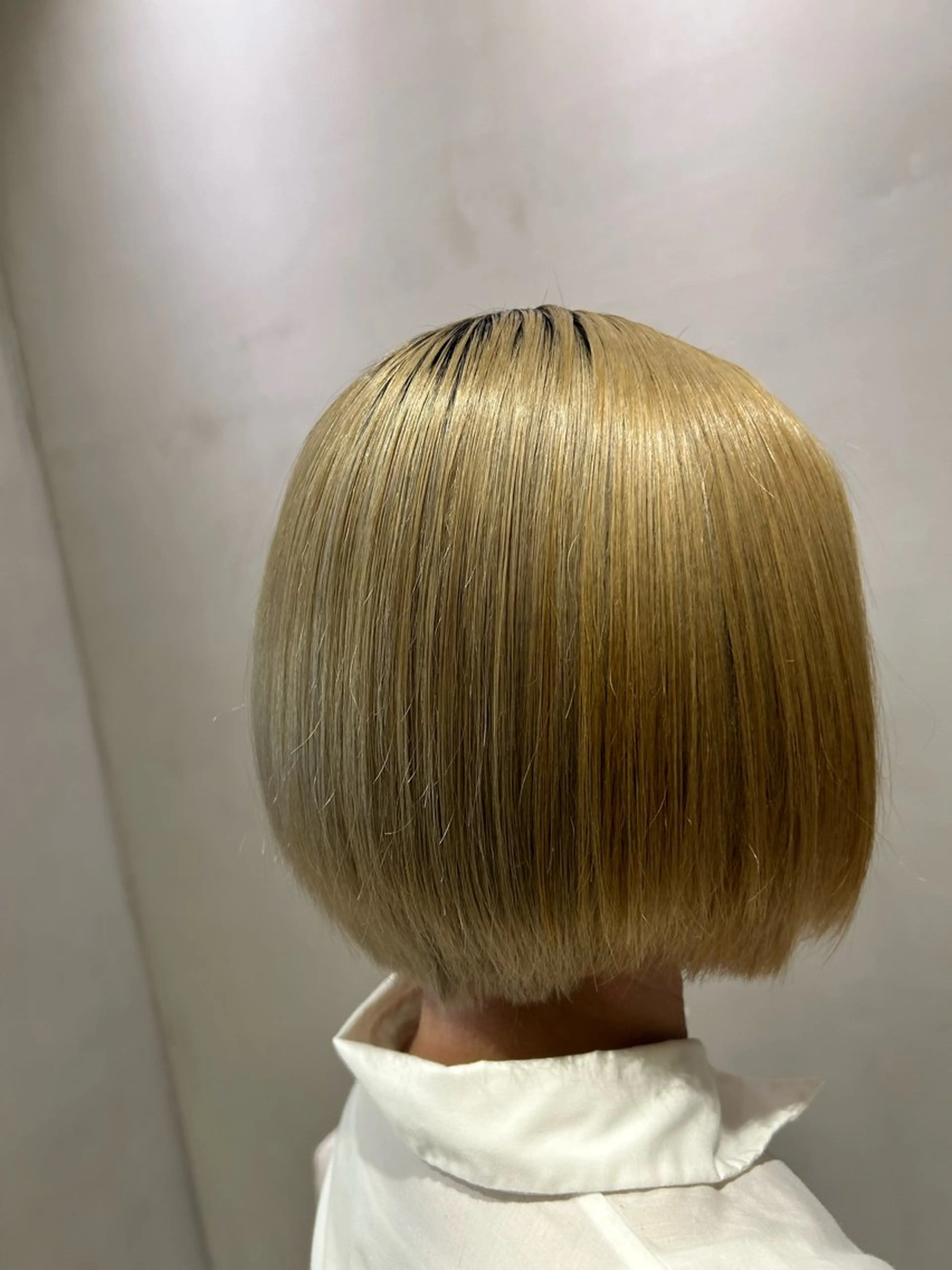 ショート まりん🍒 名駅/透明感カラーのヘアスタイル