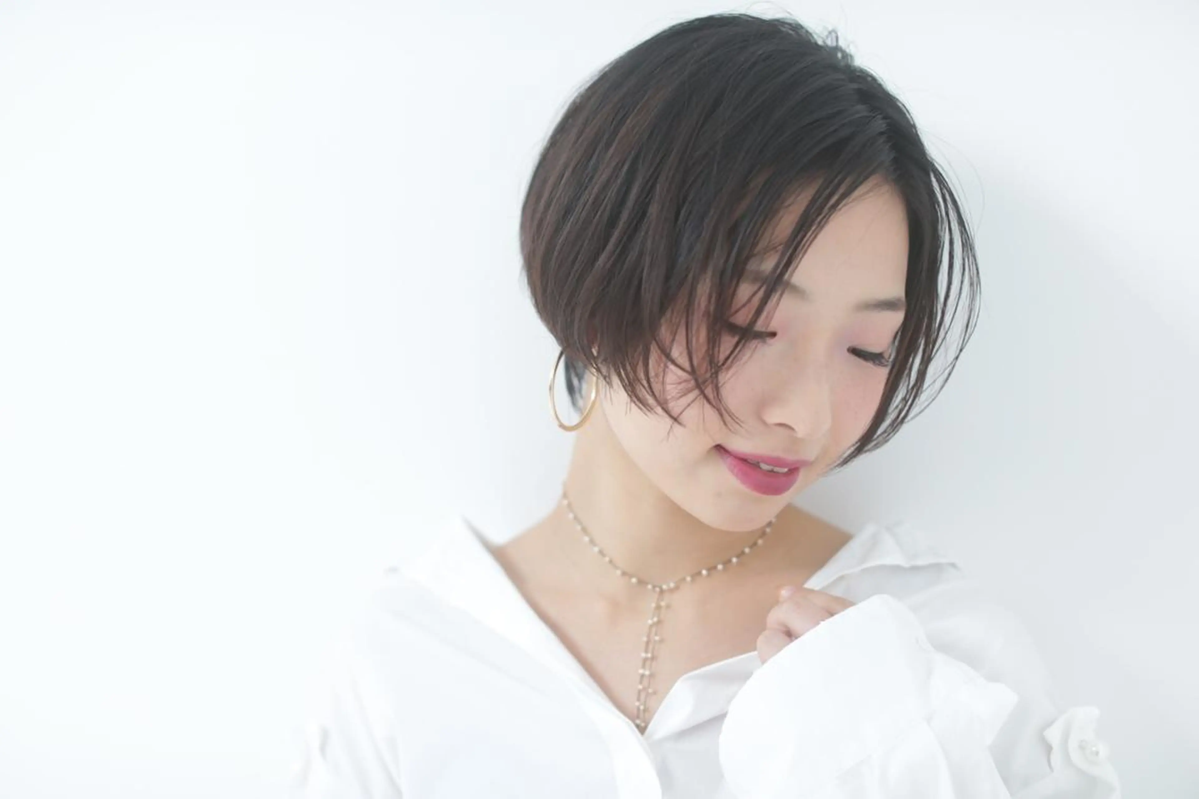 ショート シールエクステ/ ハイトーンカラーのヘアスタイル