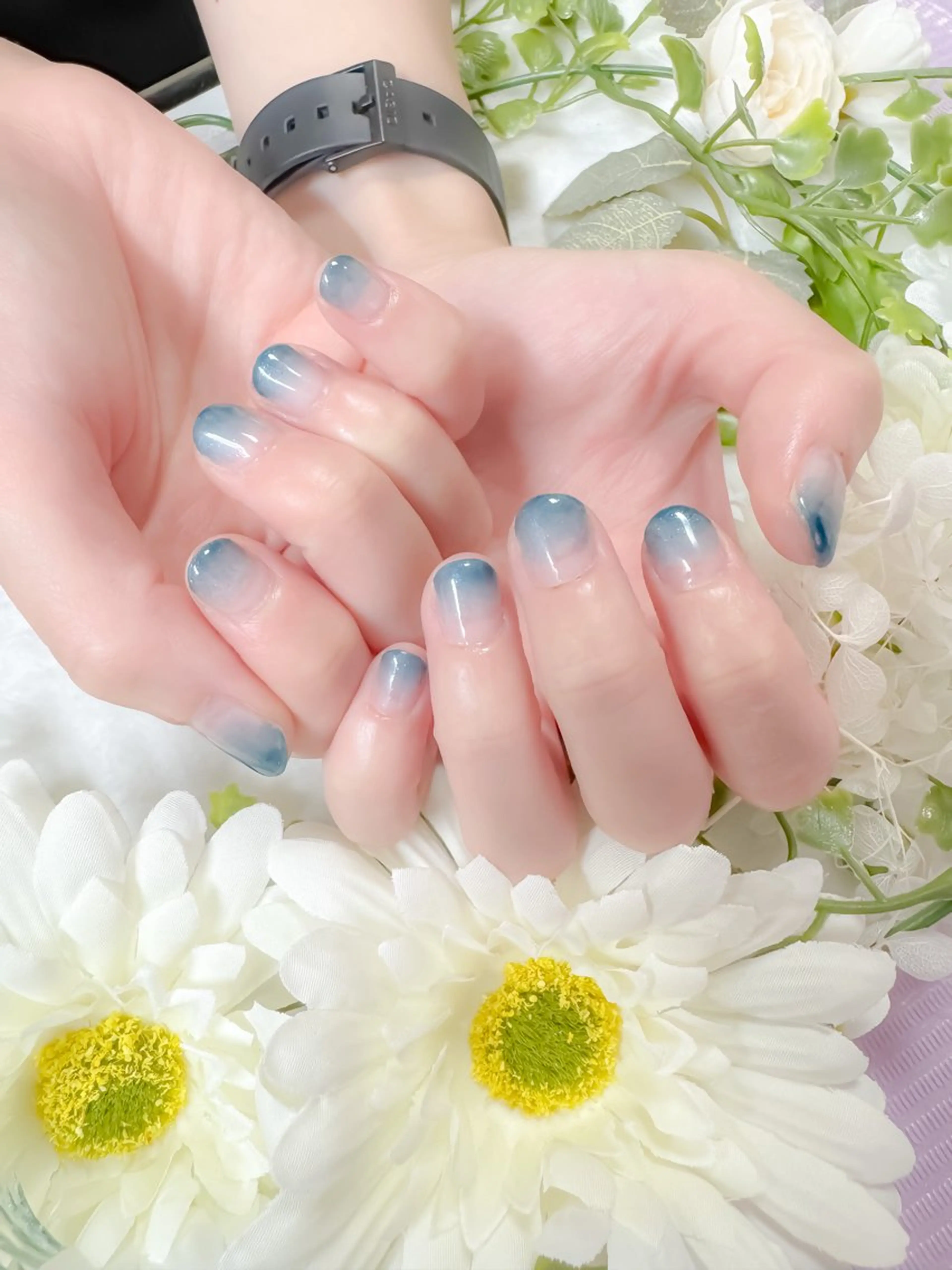 ネイル ハンドネイル YUME NAILS TOKYO【調布駅前店】所属・佐藤 桃菜のネイルデザイン