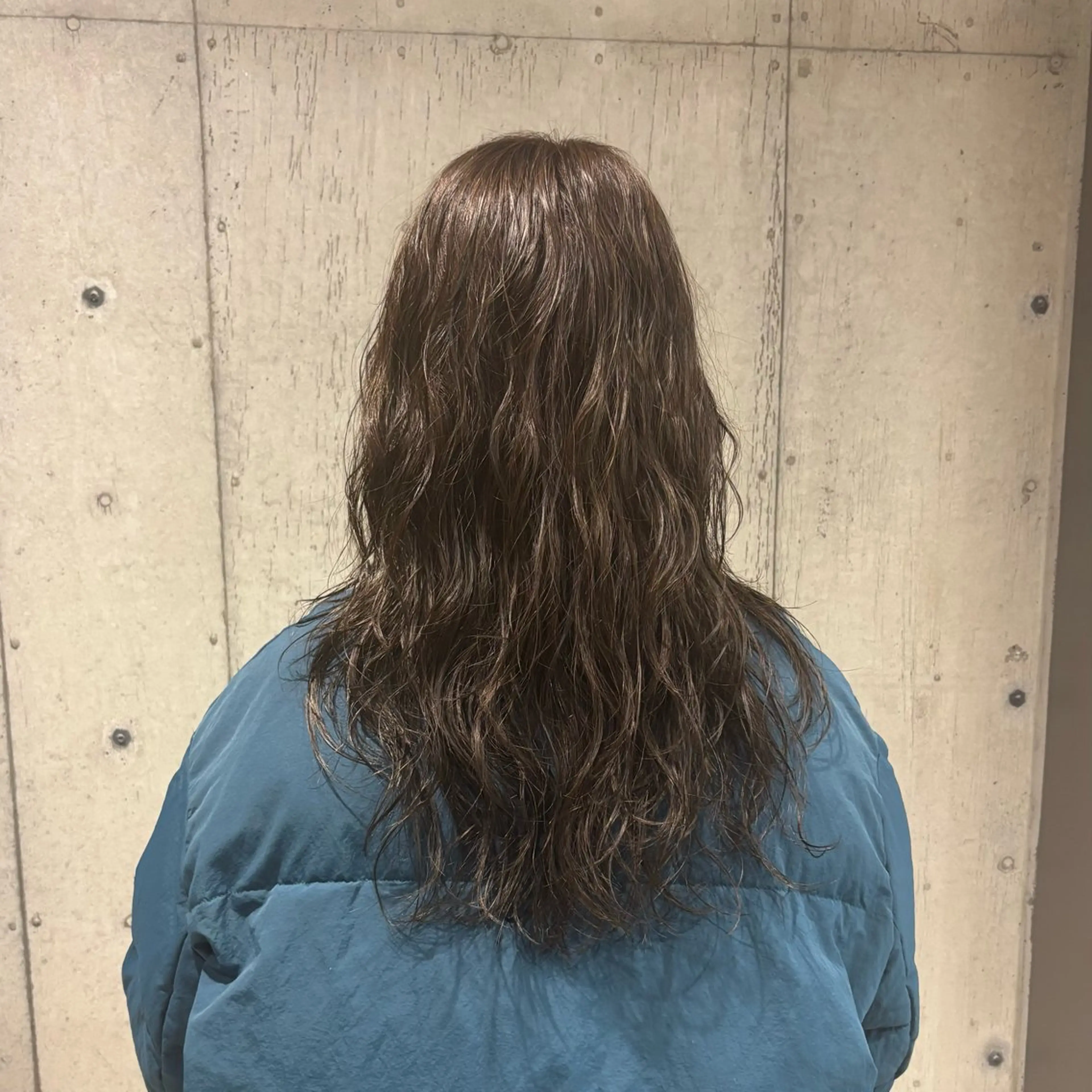 ロング カラー ヘアカラー トリートメント 🍎ハイトーン/ 透明感カラー🍎リオのヘアスタイル