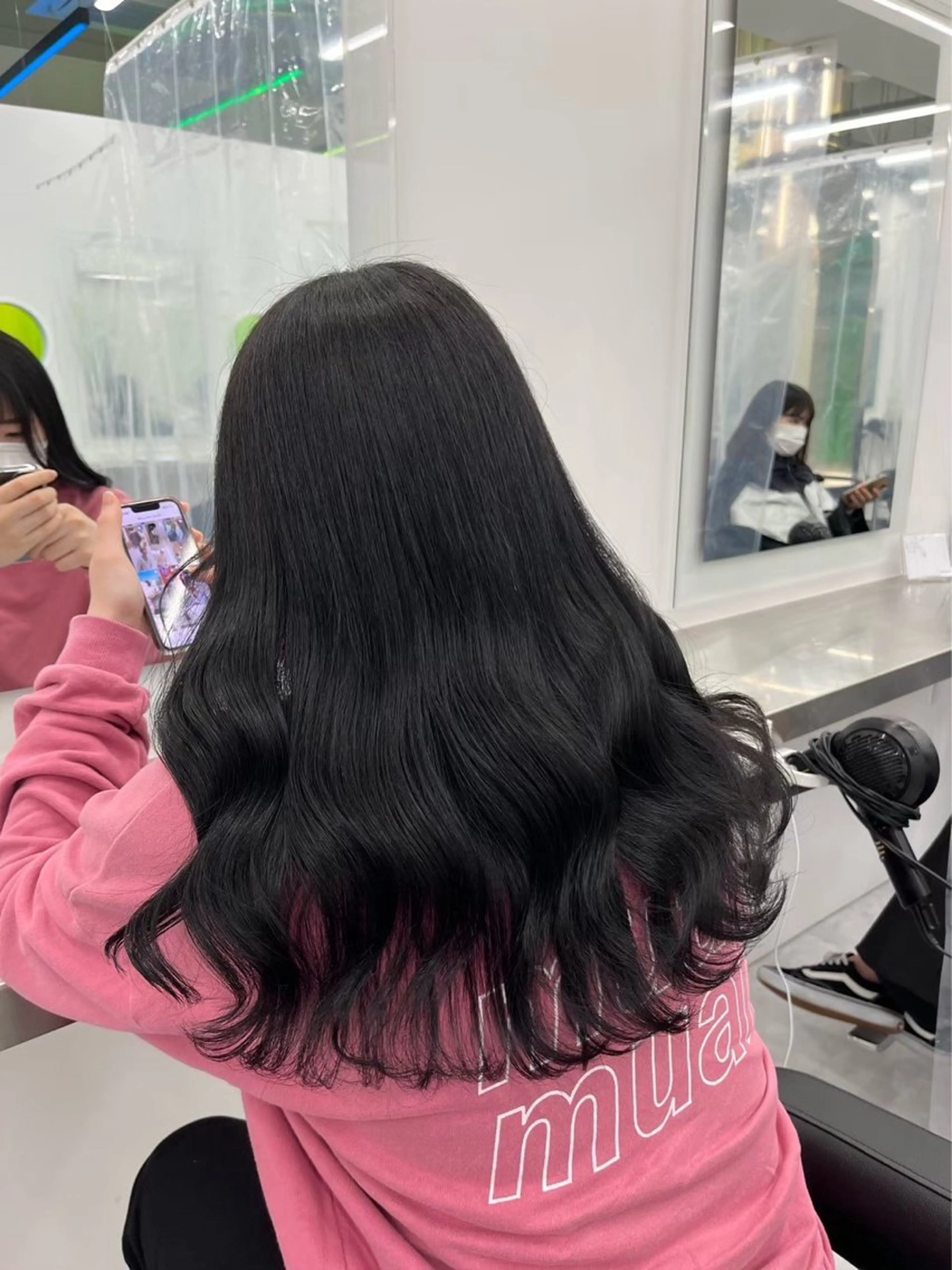 セミロング カラー ヘアアレンジ カット ヘアカラー トリートメント ヘッドスパ ヘアセット 透明感ラベンダー💗 SHOのヘアスタイル