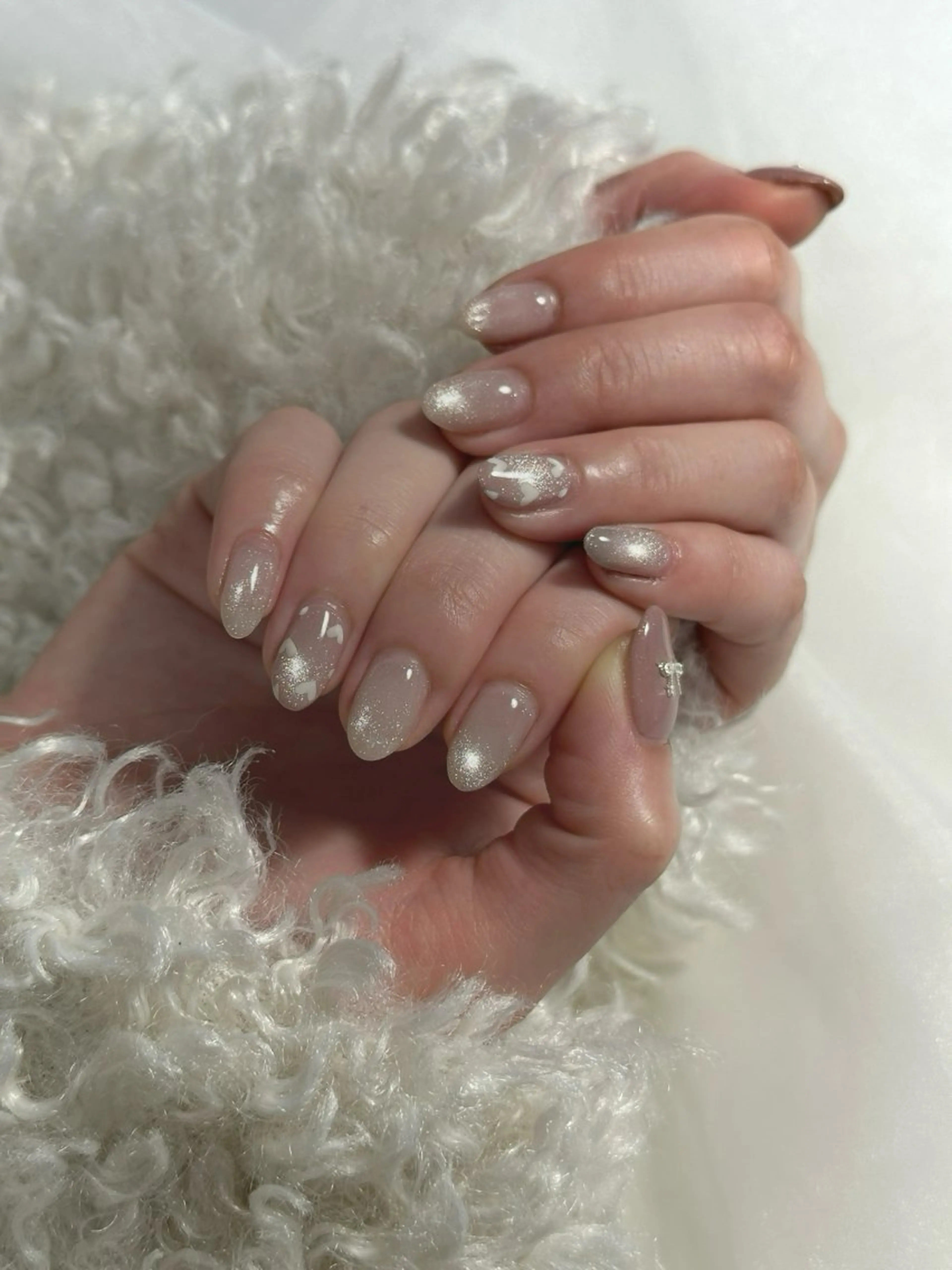 ネイル ハンドネイル 🩵ニヨ ネイル ☁️のネイルデザイン