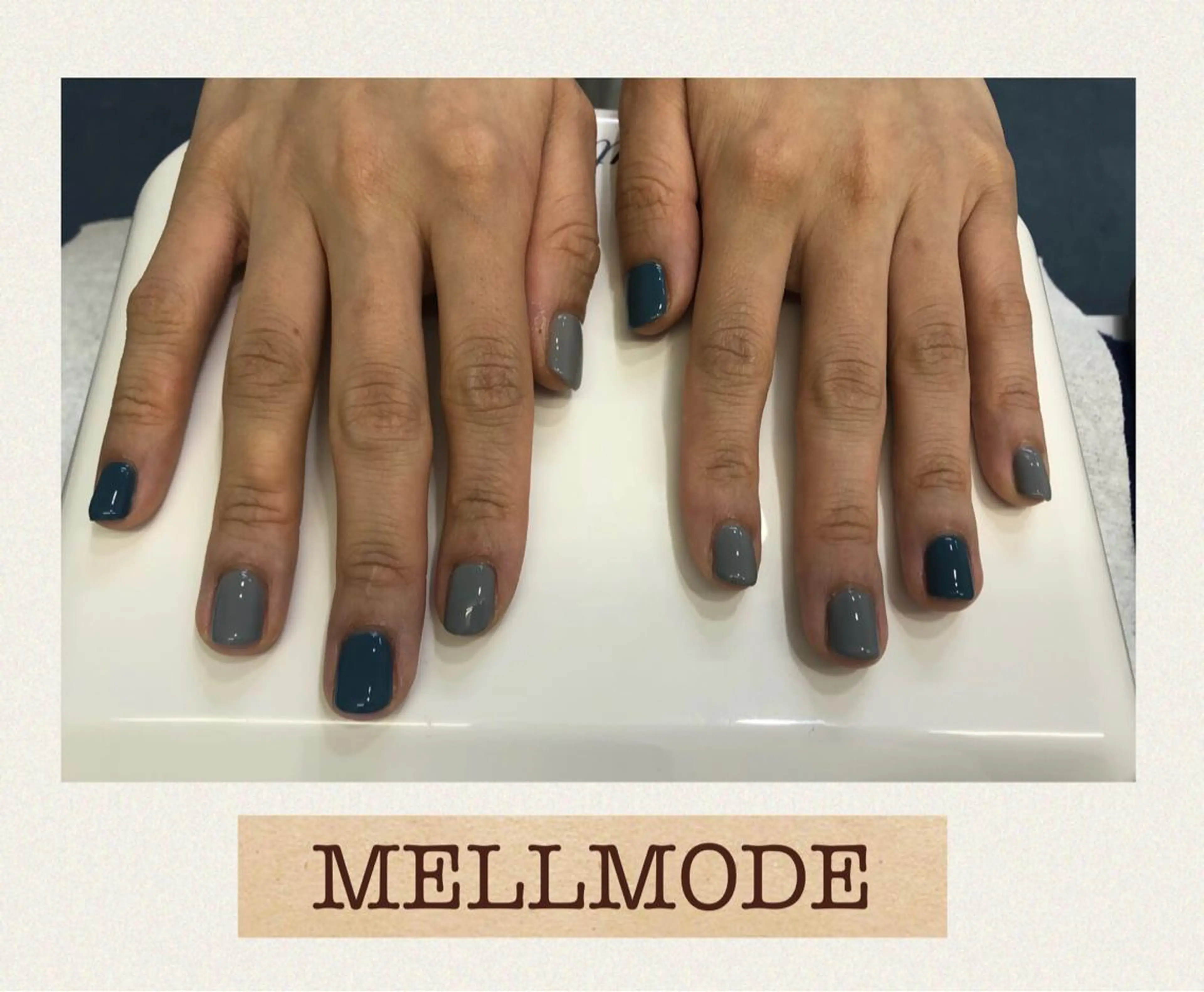 ネイル ネイビー ワンカラーネイル ハンドネイル MELLMODE所属・Nakano Kanaのネイルデザイン