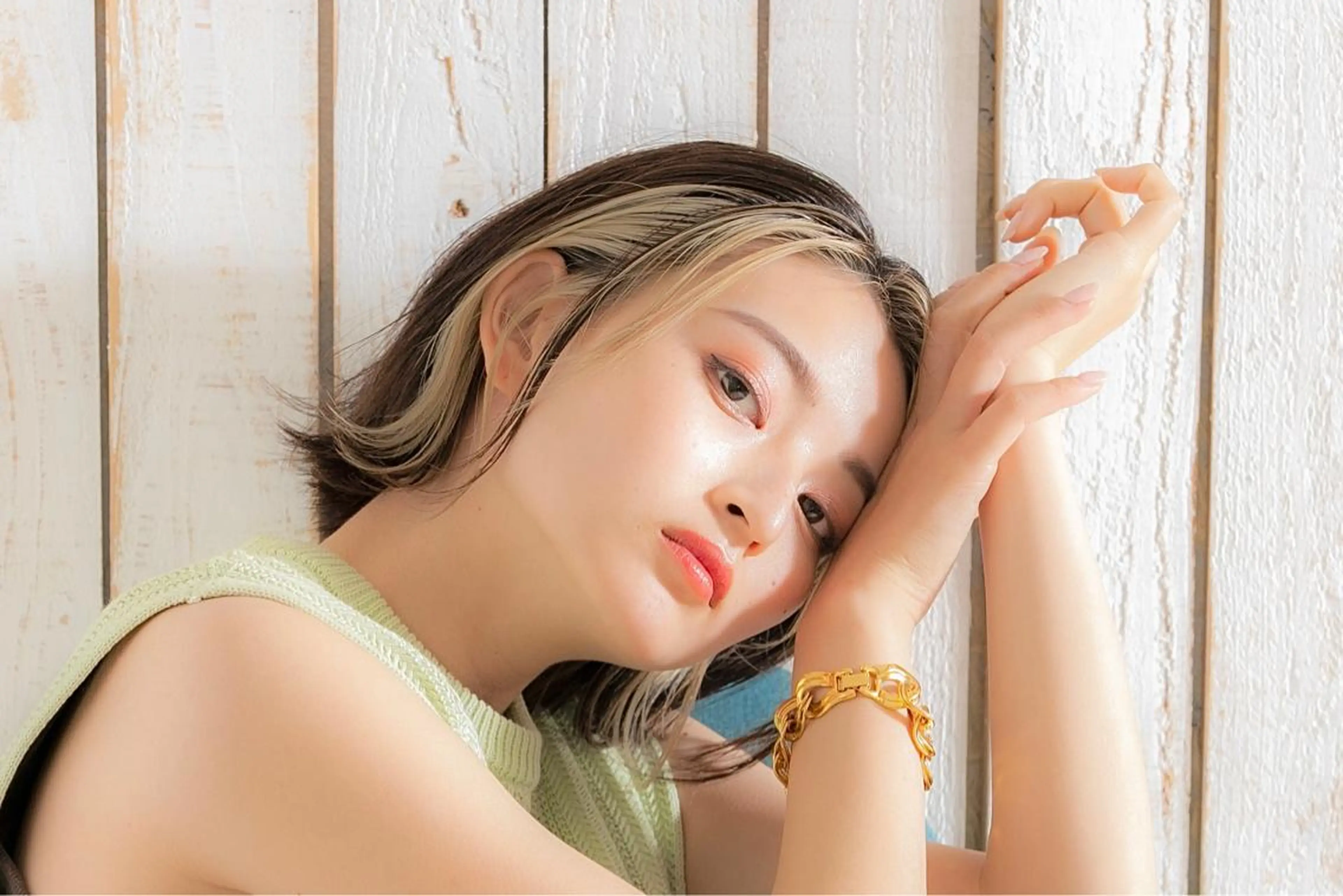 ミディアム カラー パーマ ヘアアレンジ 🩵美艶髪×透明感 カラー×質感再生💚のヘアスタイル
