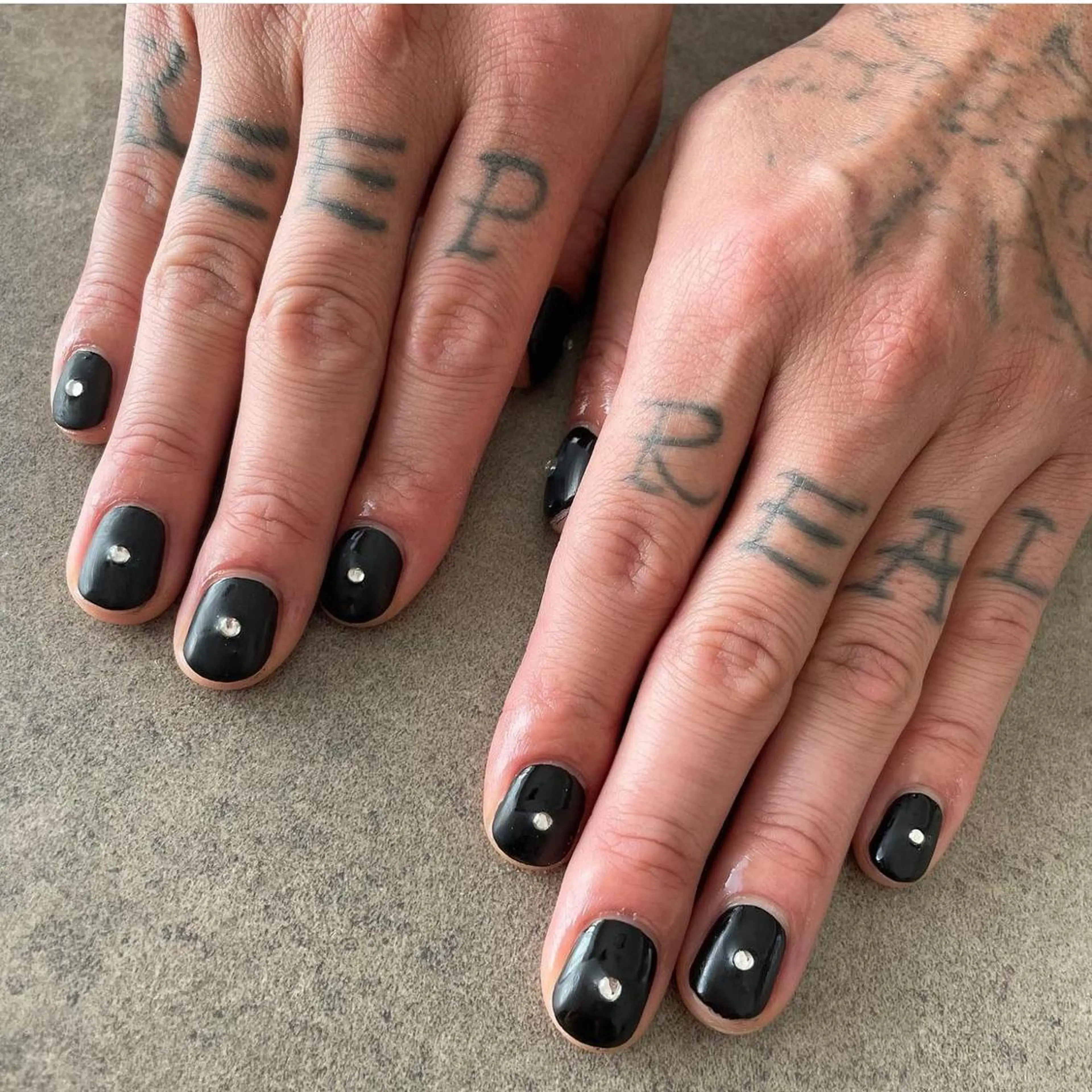 ネイル casita（カシータ）所属・thrush nailsのネイルデザイン