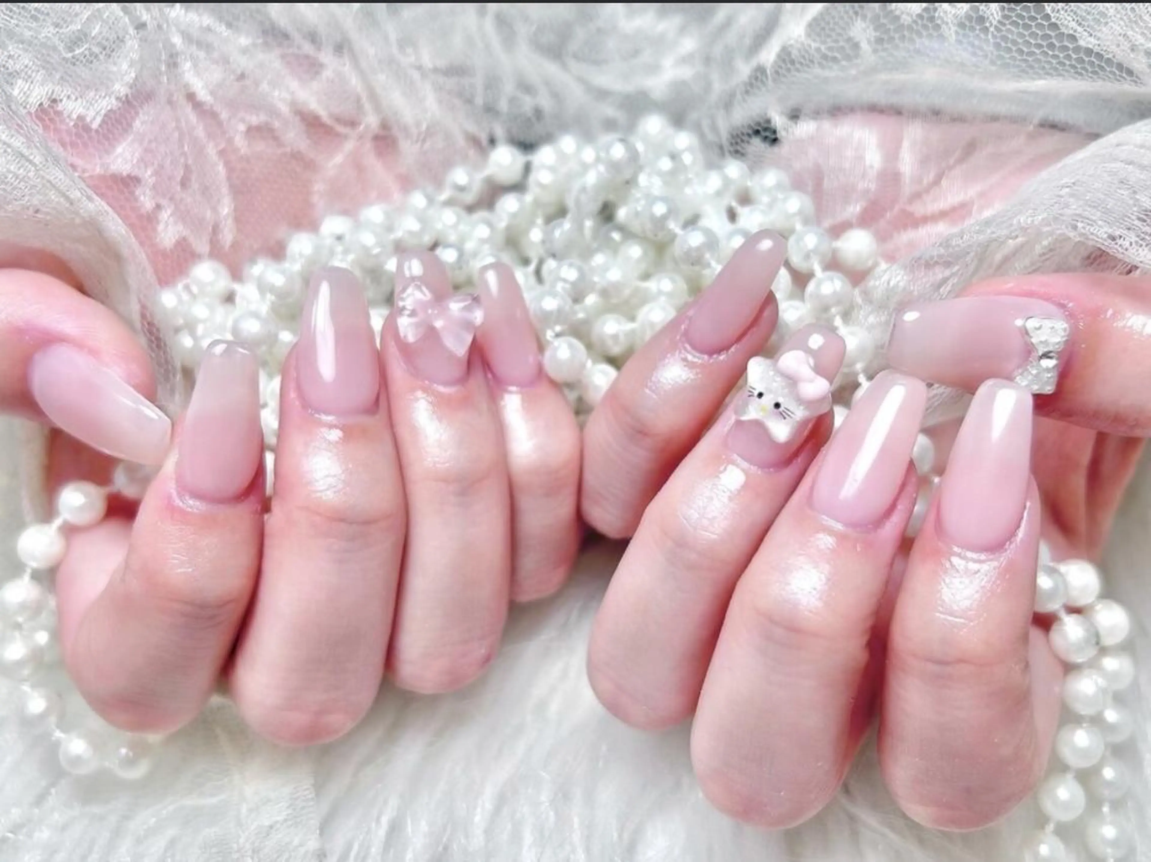 ネイル 🎀彩羽チップ 長さだし専門🎀のネイルデザイン