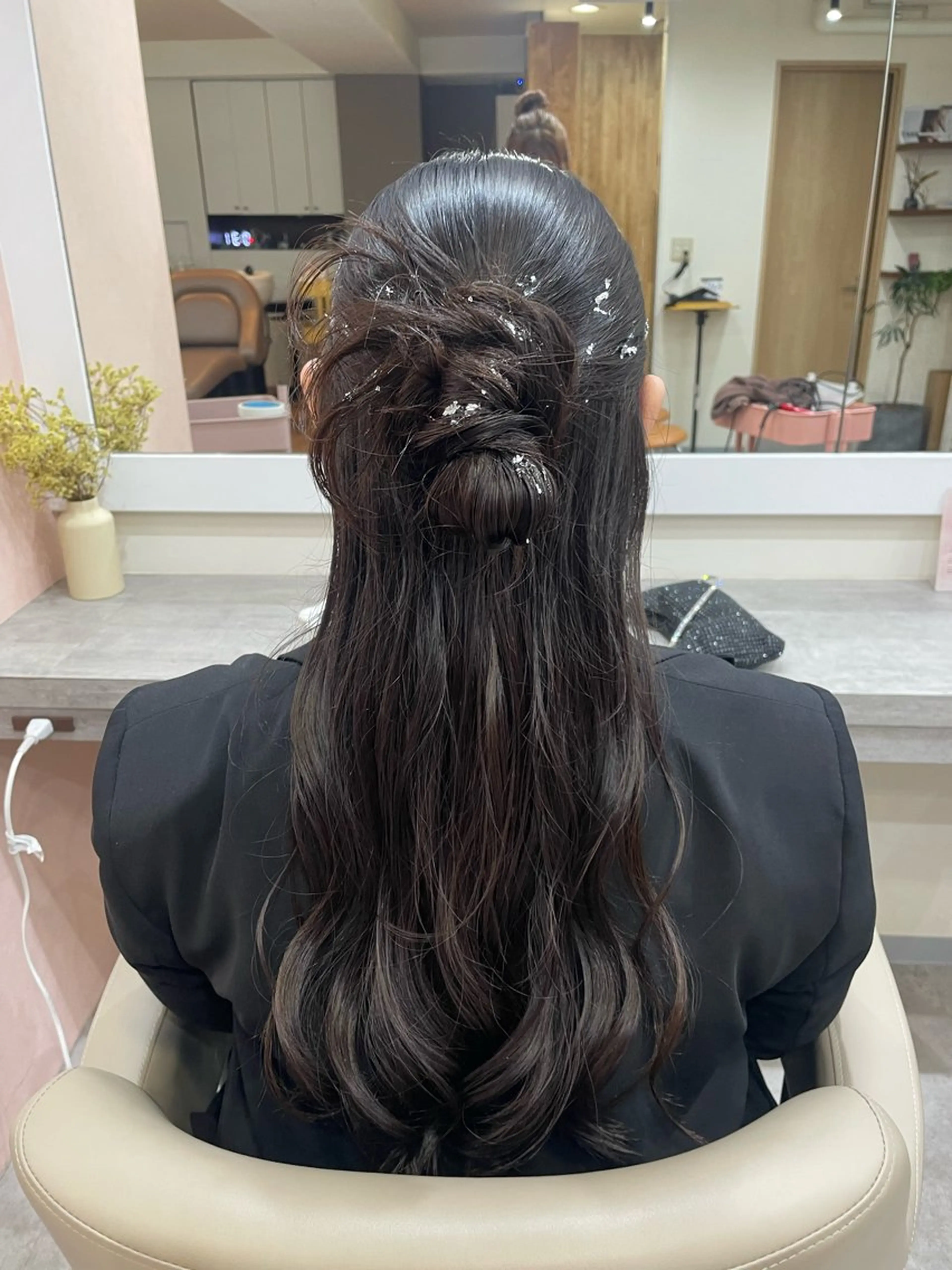 ロング ヘアアレンジ ヘアセット 韓国風パーマ/耳つぼ ヘアセット/みづきのヘアスタイル