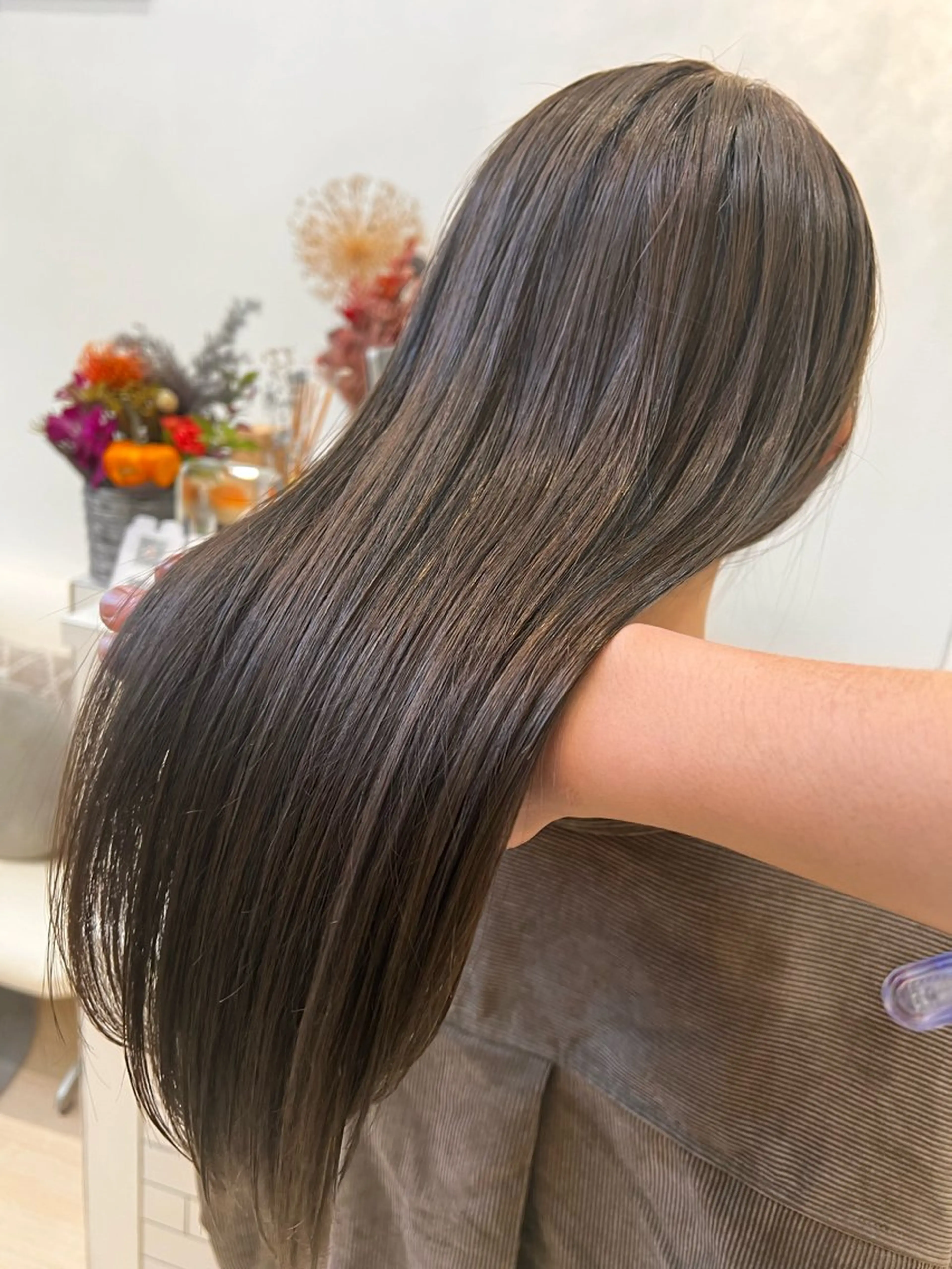 セミロング カラー パーマ ヘアアレンジ メンズ 縮毛矯正 堀井 凌平のヘアスタイル
