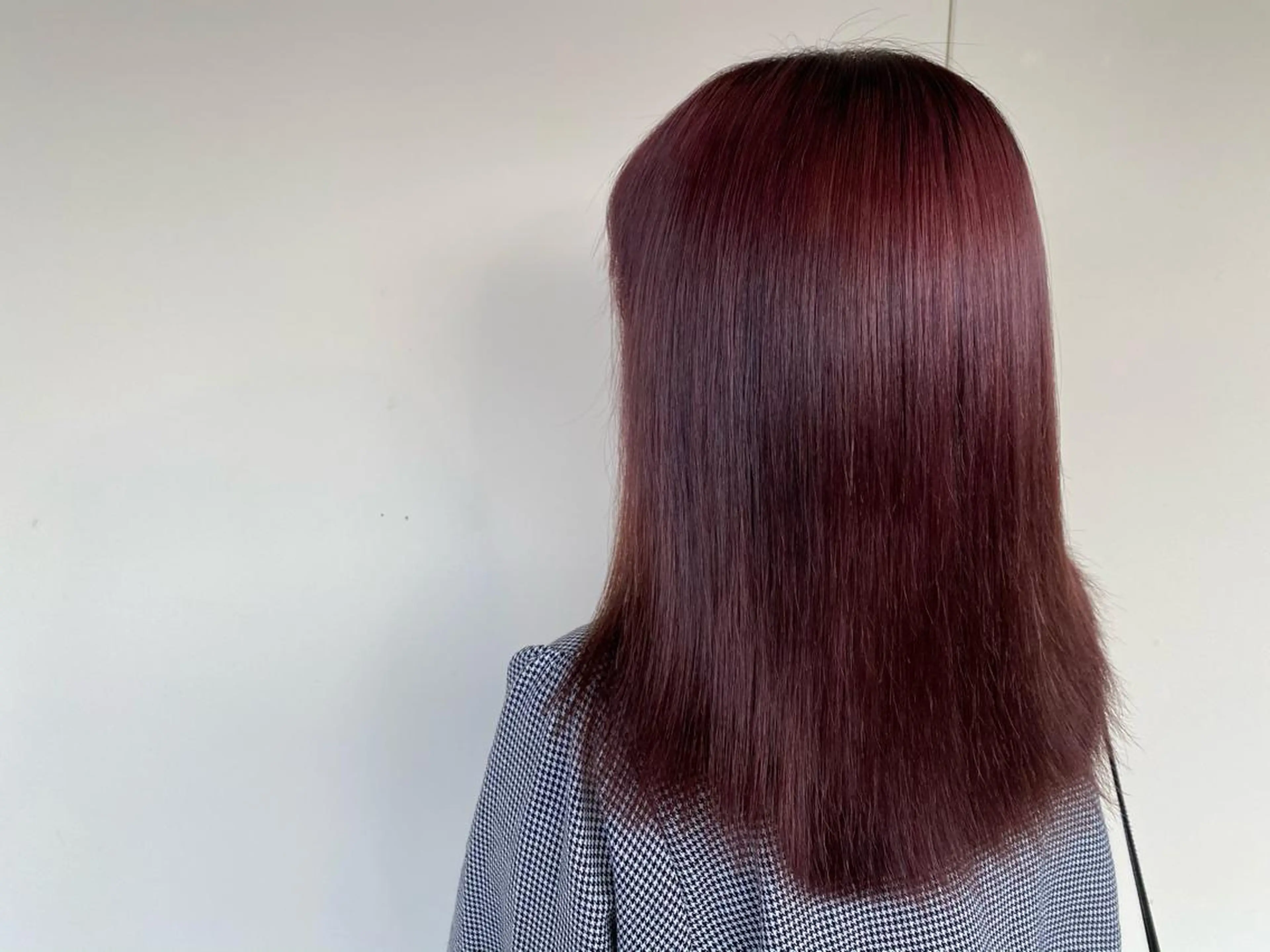 ミディアム カラー 上田 和紀子のヘアスタイル