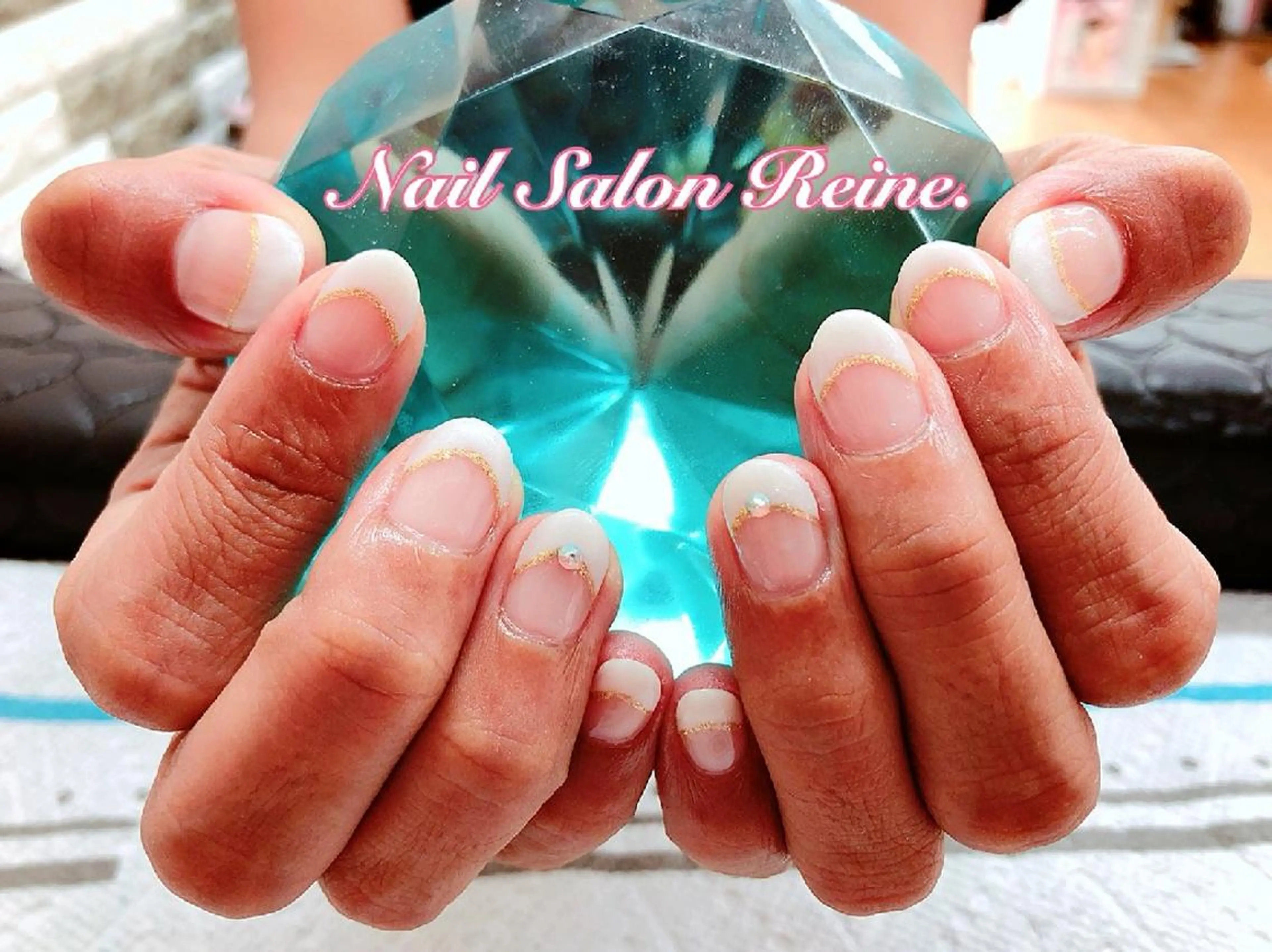 ネイル フレンチネイル シンプルネイル ストーンネイル Nailsalon Reine所属・玉栄 伶奈のネイルデザイン