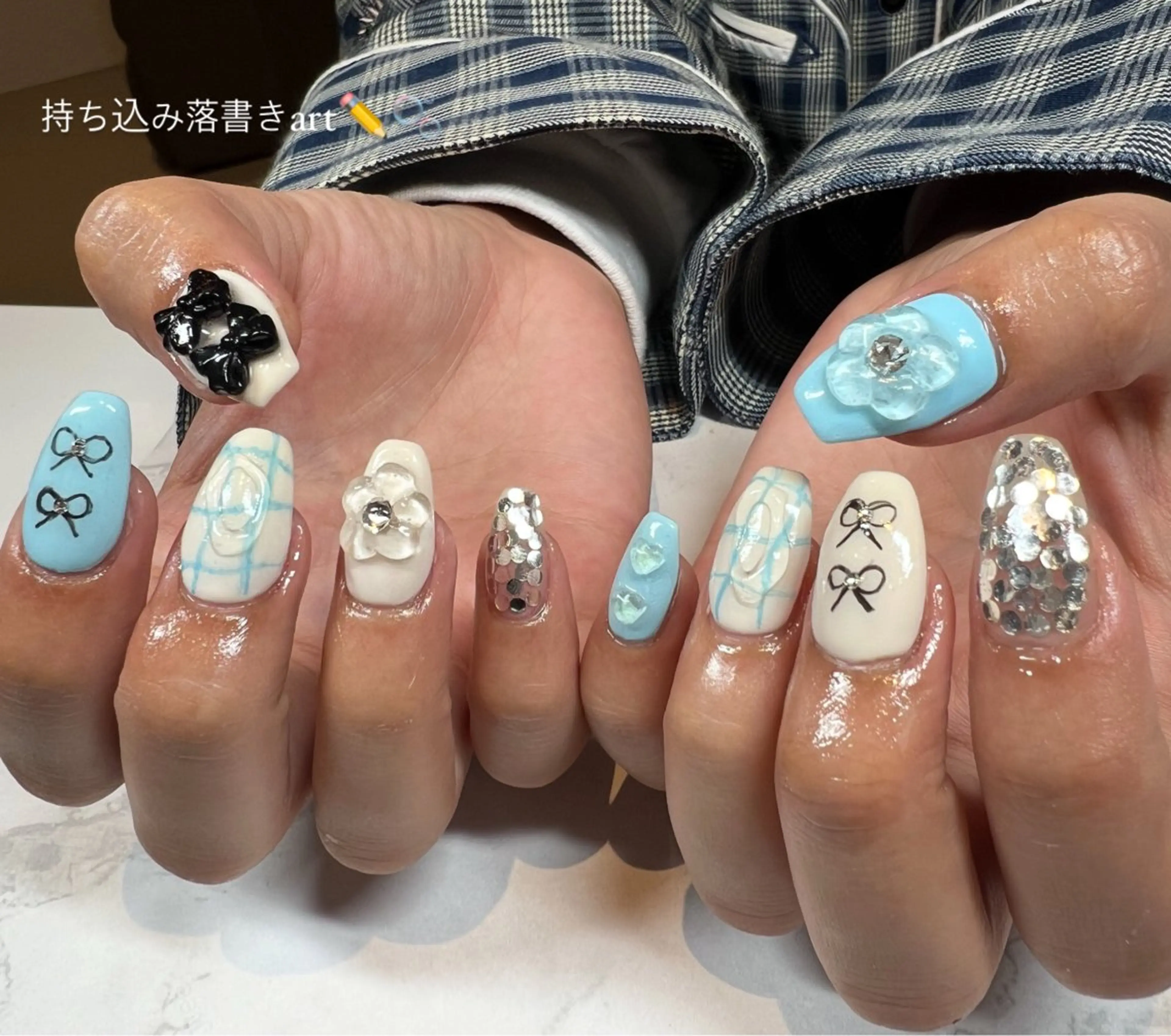 ネイル アートネイル ブルー 持ち込み 春ネイル Bianca大名店 yonekuraのネイルデザイン
