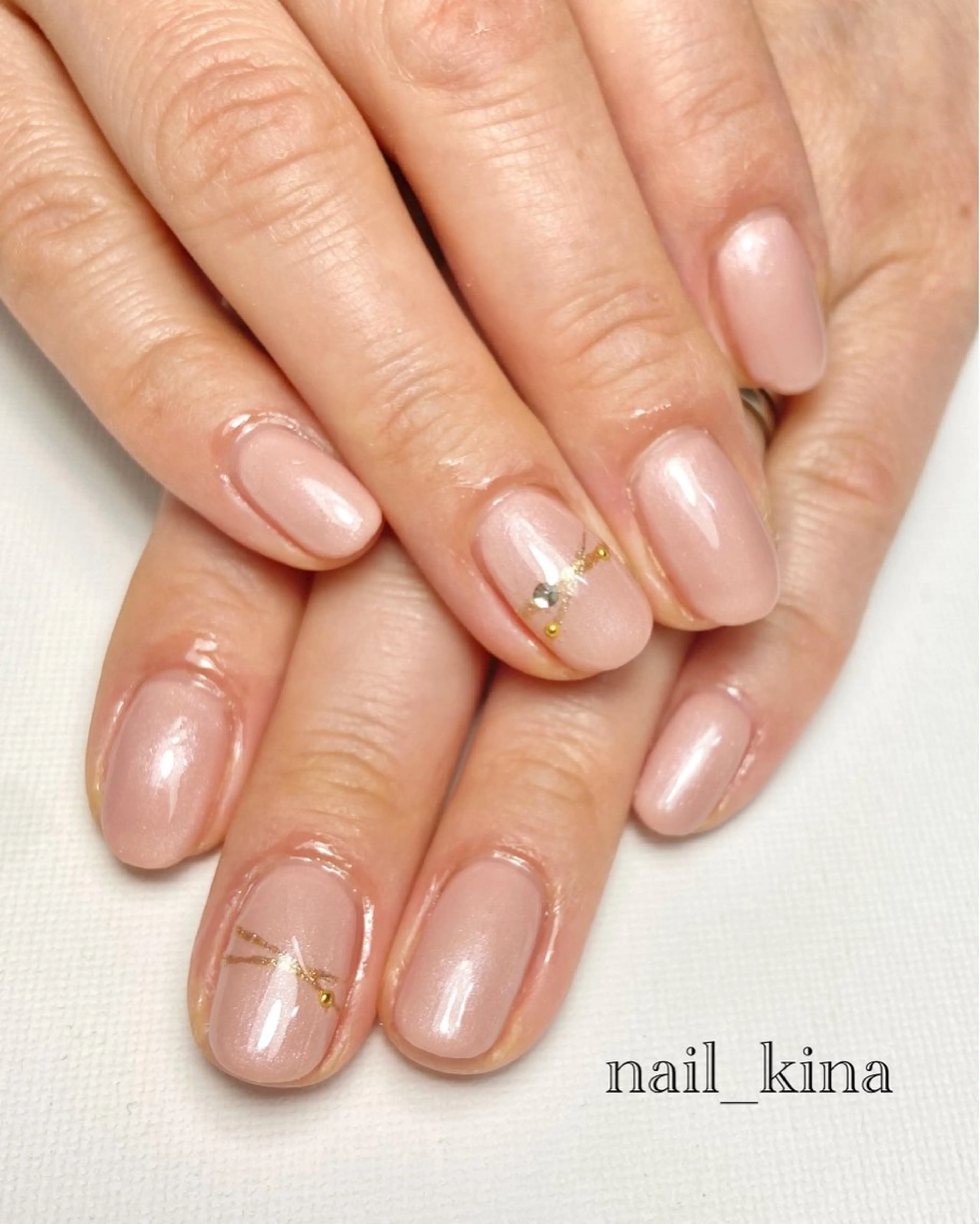 ネイル オフィスネイル シンプルネイル ハンドネイル nail_ kinaのネイルデザイン