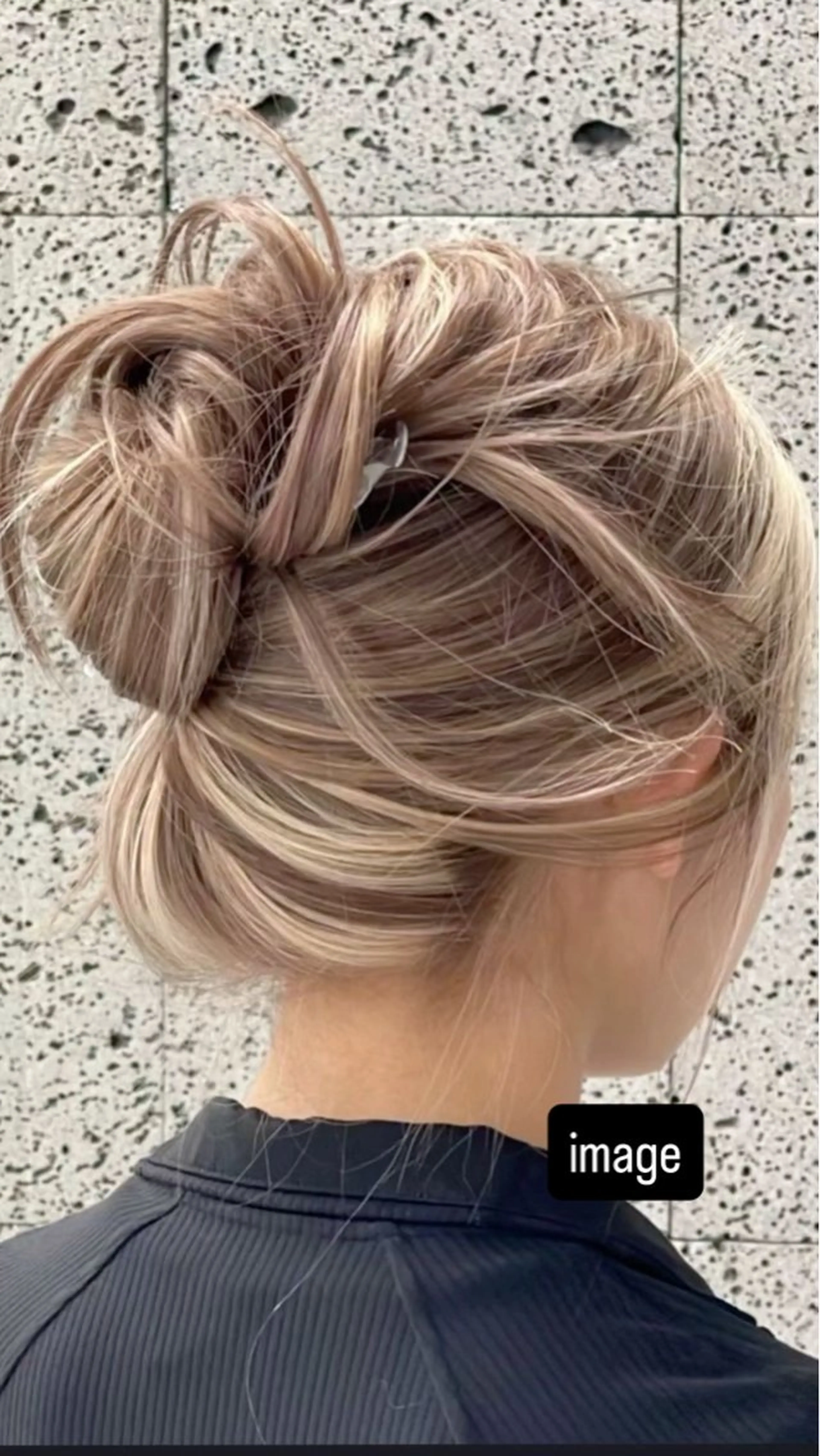 ロング ハイライト ヘアカラー 和田 琉斗のヘアスタイル