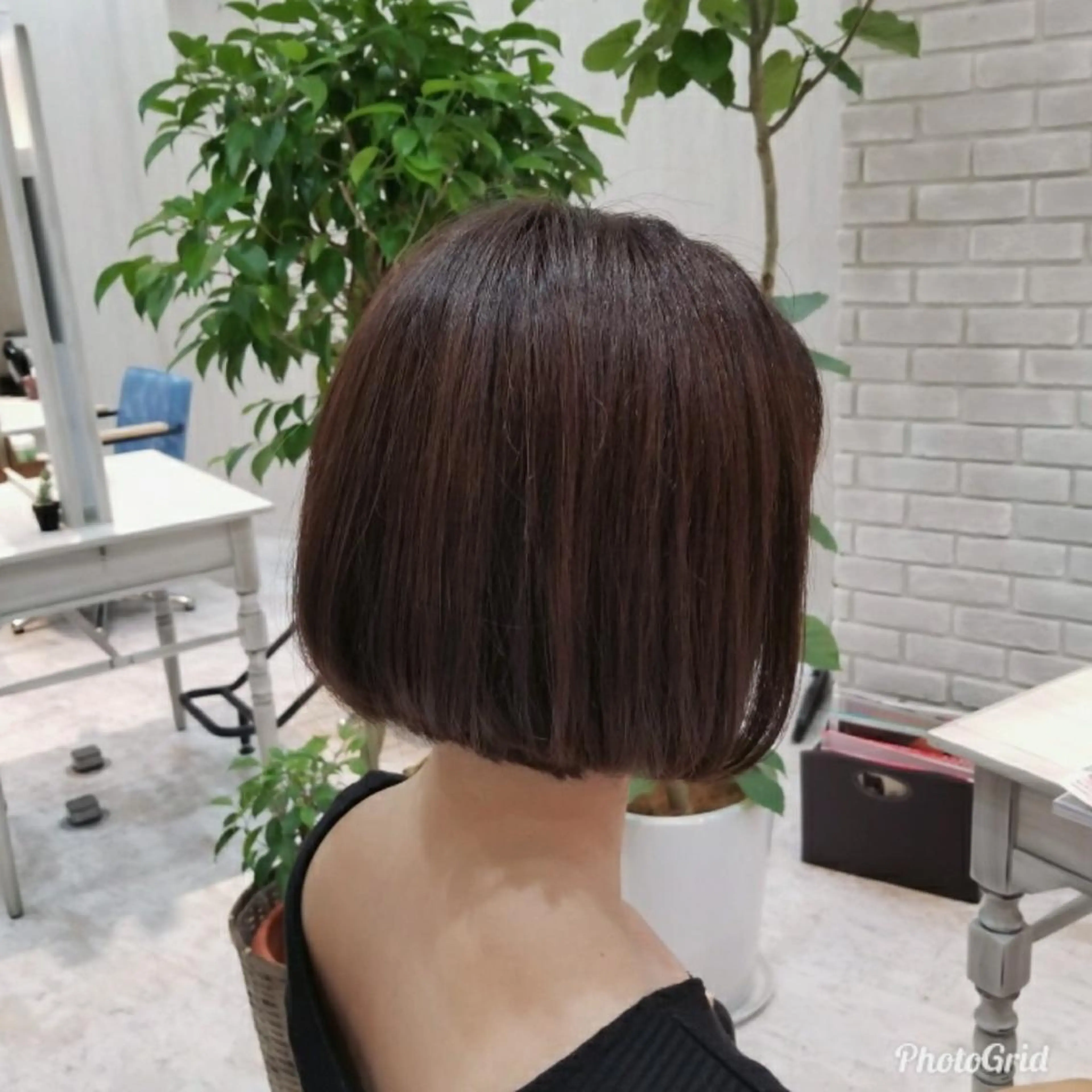 ショート 前下がりボブ ボブ 顔周りレイヤーカット 髪質改善代表西村功平のヘアスタイル