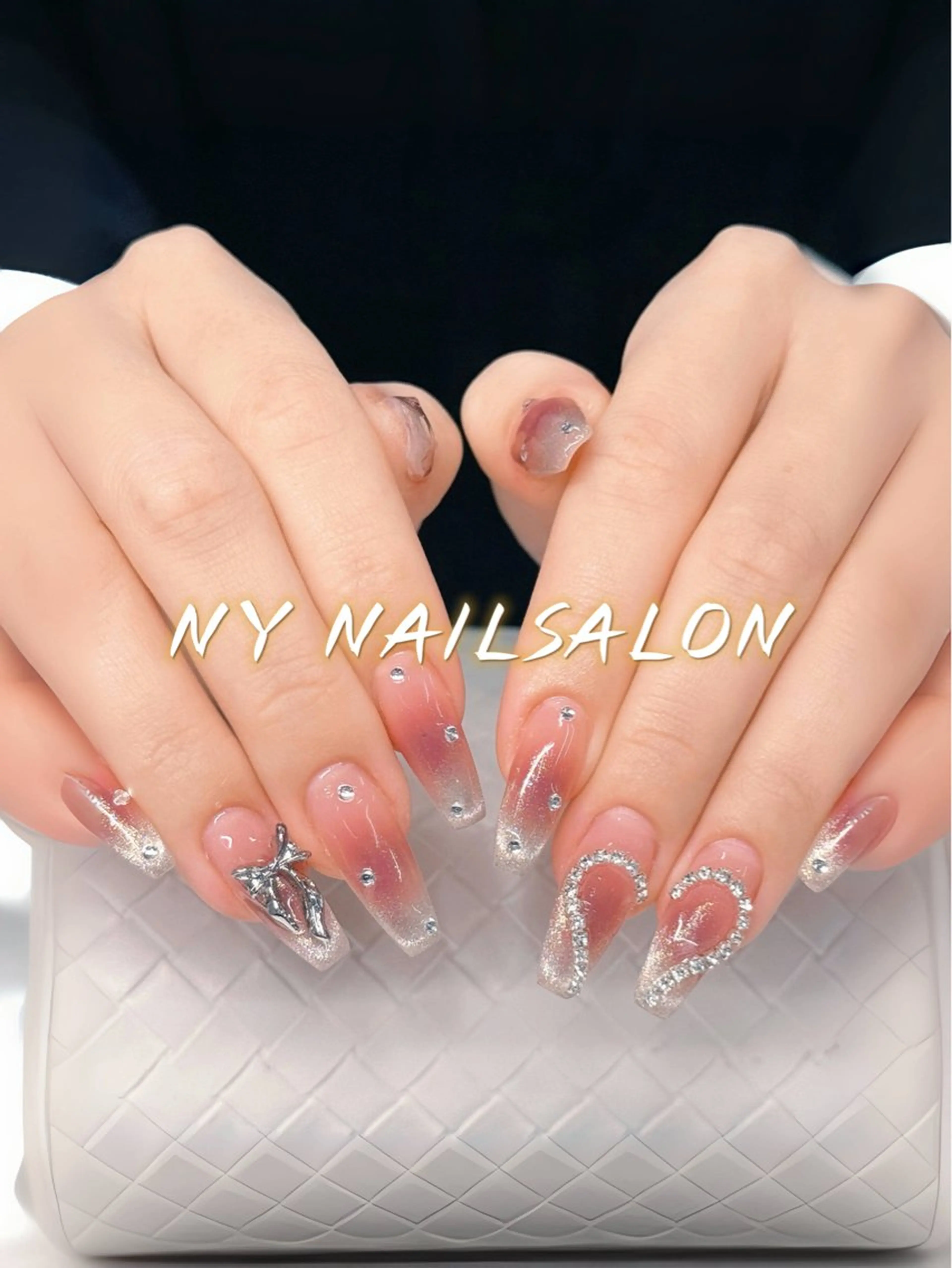 ネイル 長さ出し フットネイル フレンチネイル ジェルネイル ガーリー ハンドネイル NYネイルサロン 千葉中央店所属・NYネイルサロン 千葉中央店のネイルデザイン