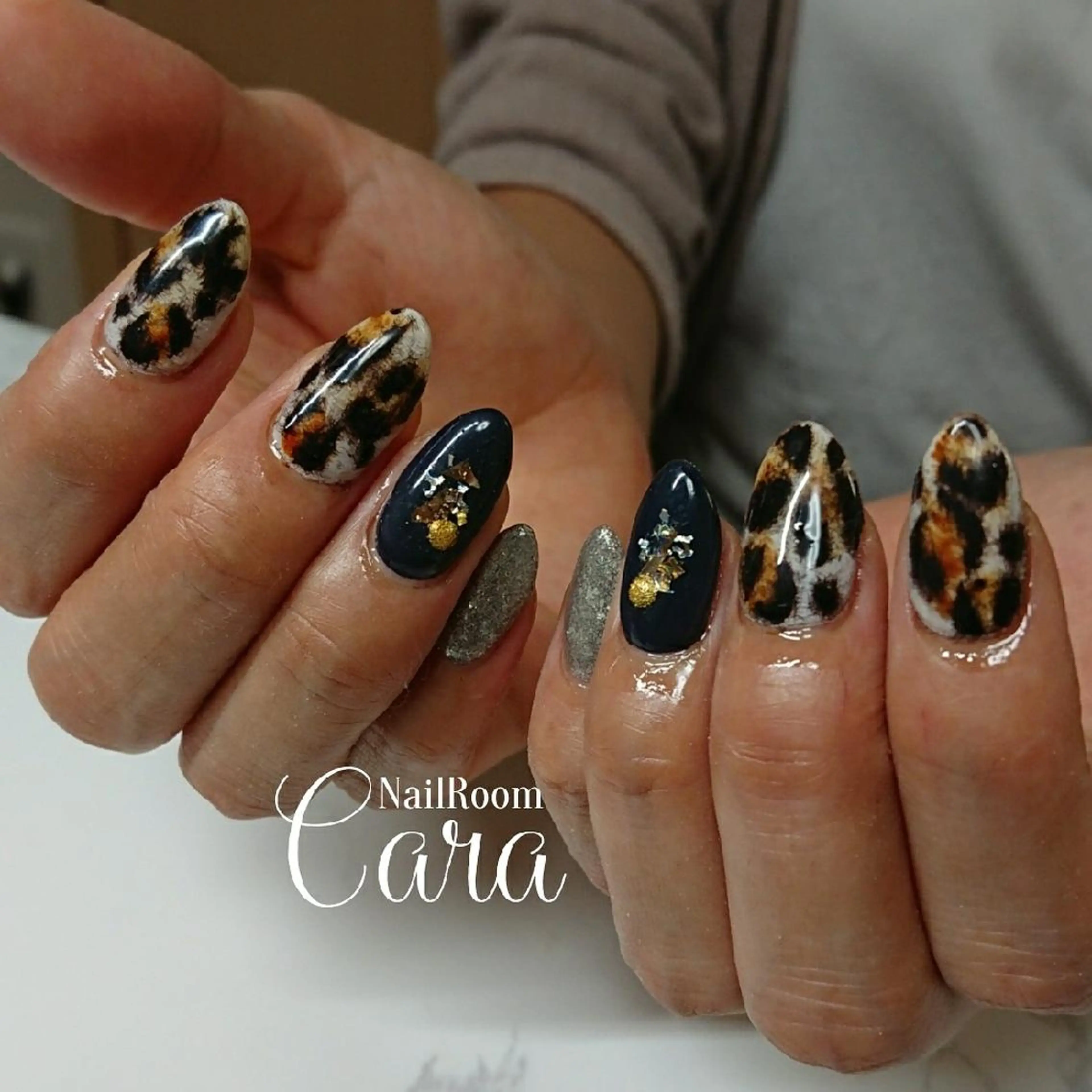 ネイル instinkt_ Mio Mizunoのネイルデザイン
