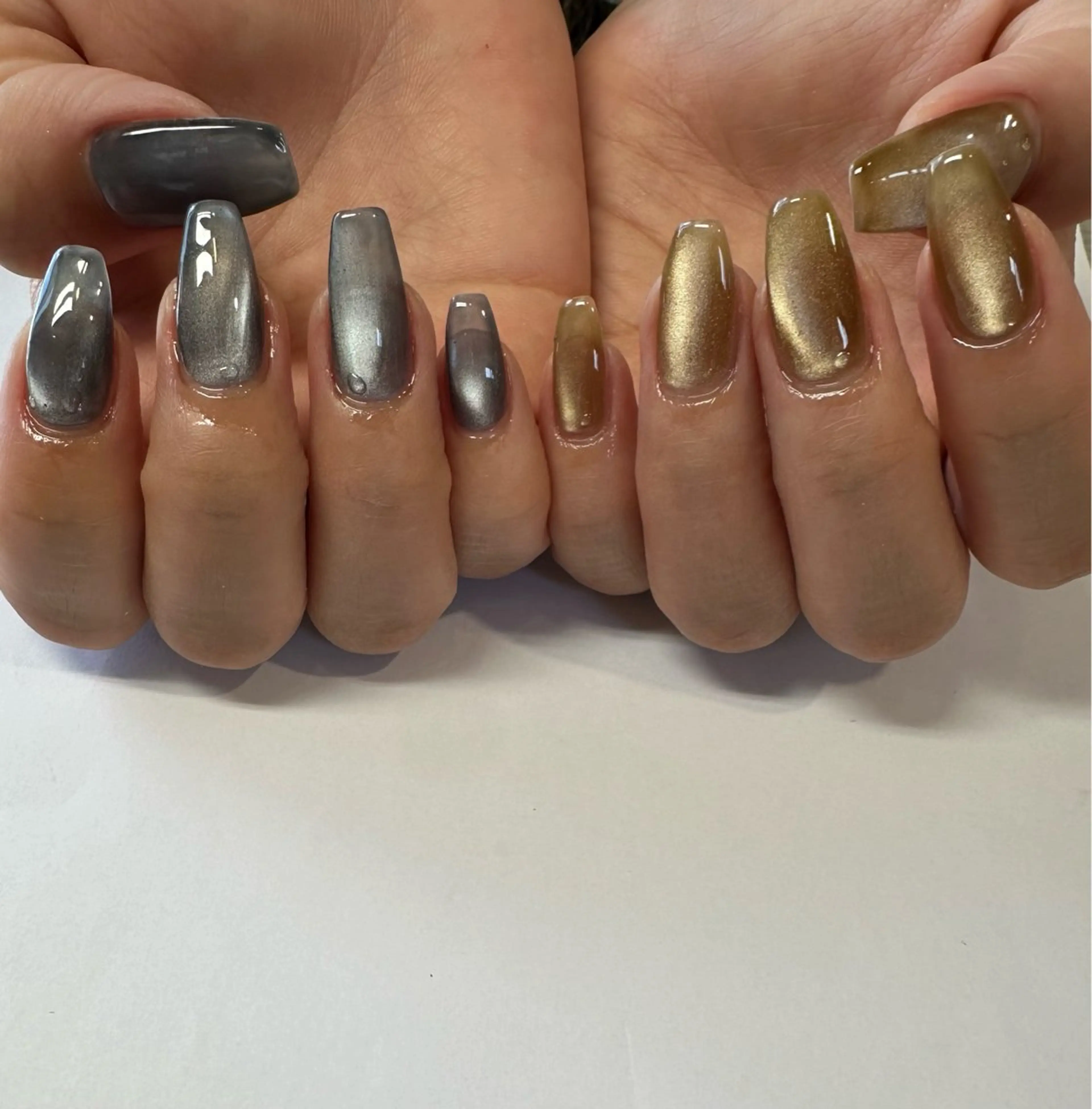 ネイル ハンドネイル 佐藤 穂乃香のネイルデザイン