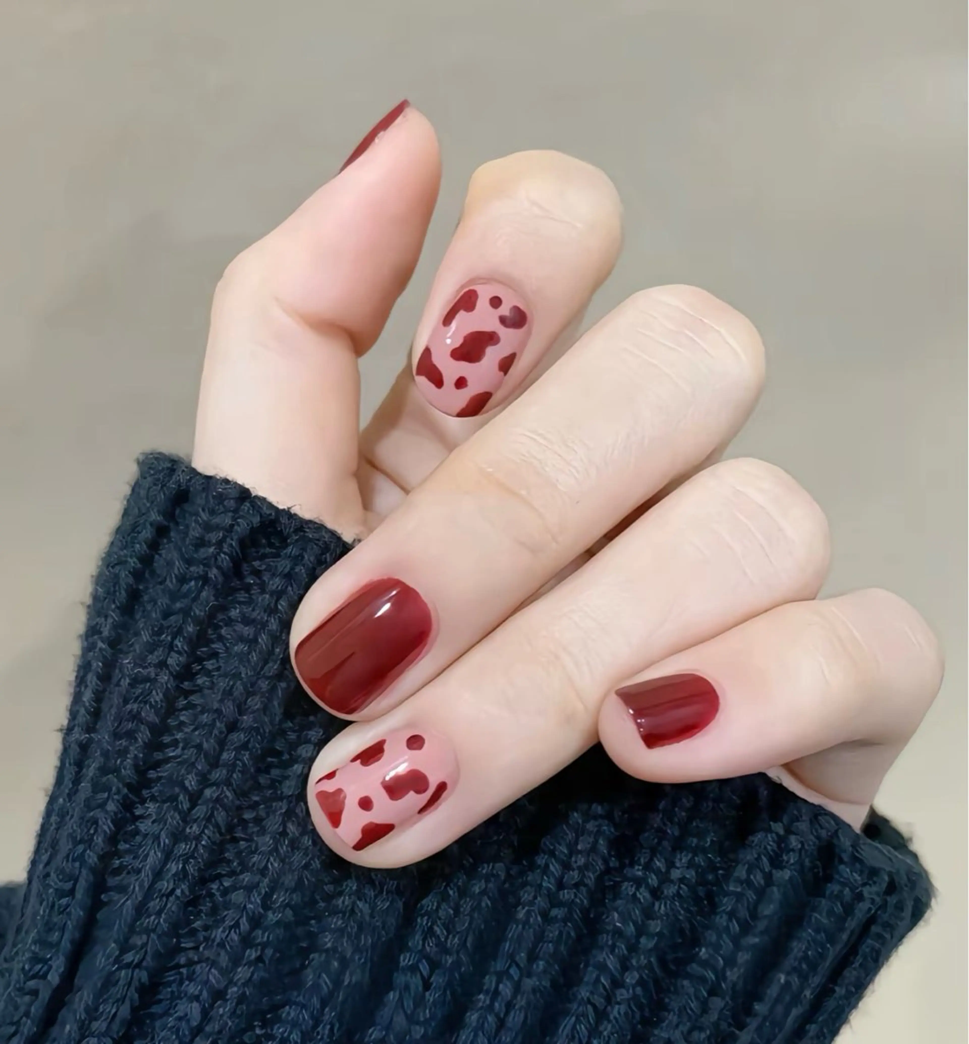 ネイル LEDアイラッシュ ∩_∩アオイのマツエク・マツパデザイン