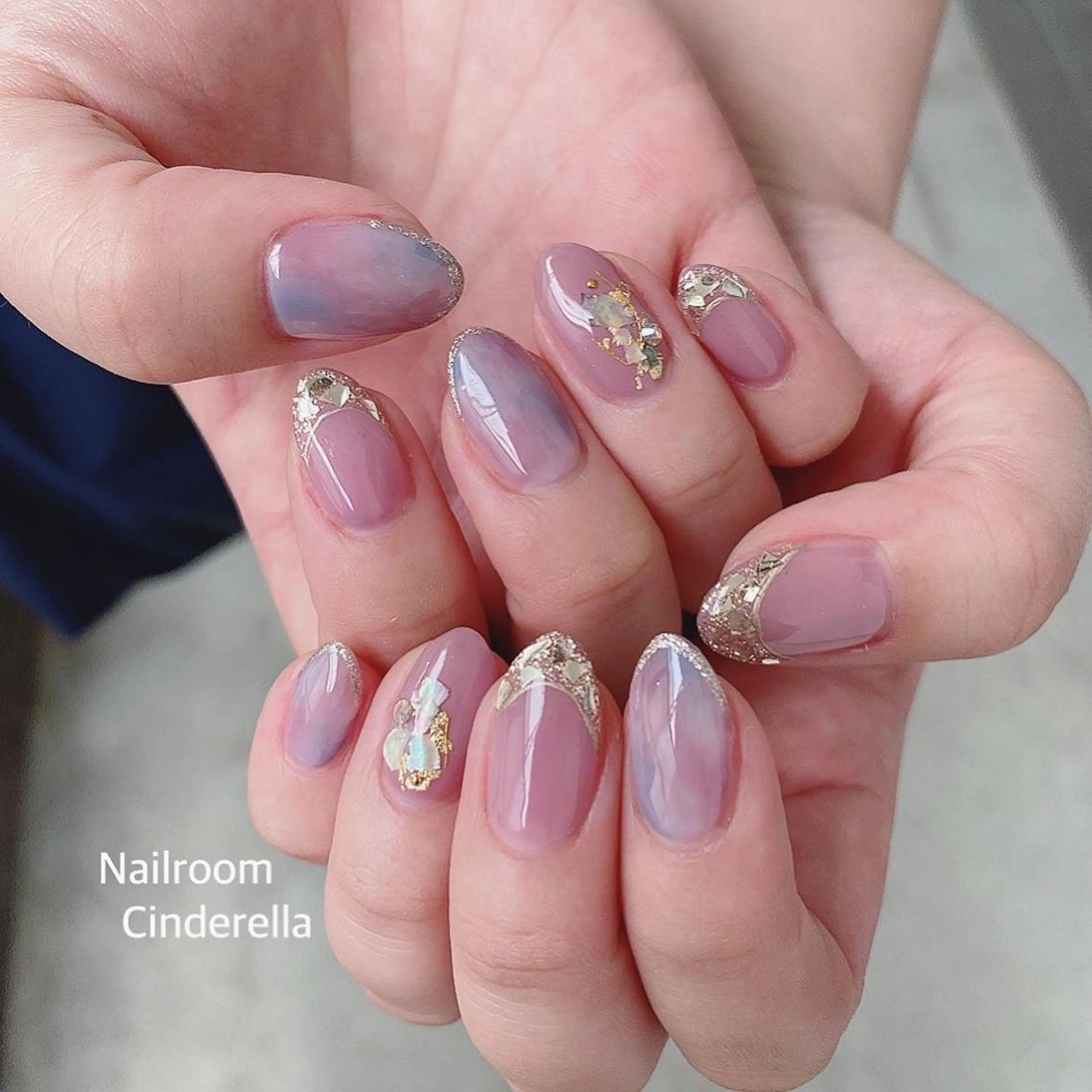 ネイル ニュアンスネイル Nailroom. Cinderellaのネイルデザイン
