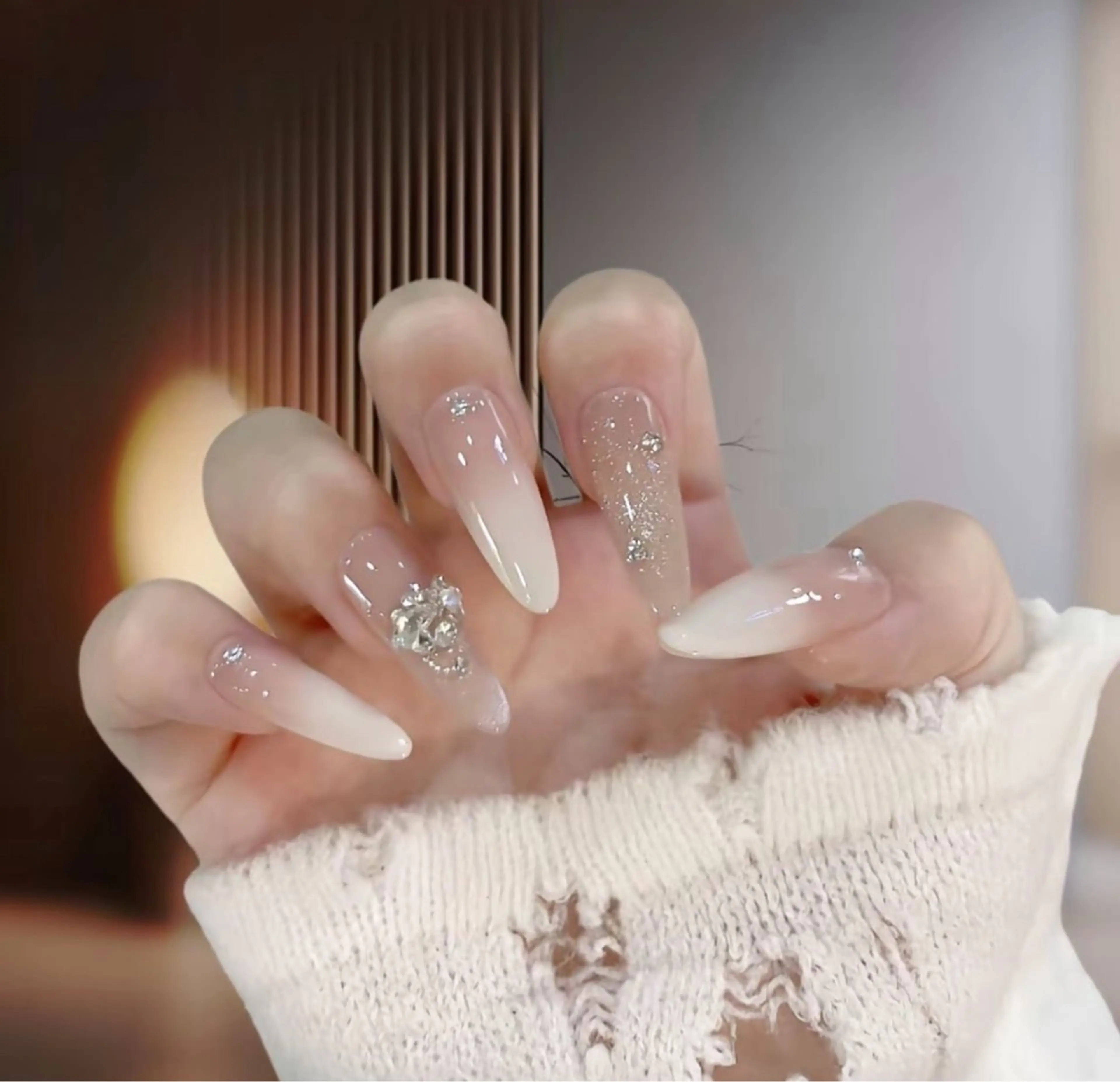 ネイル ハンドネイル iNEKO所属・Lee Leeのネイルデザイン