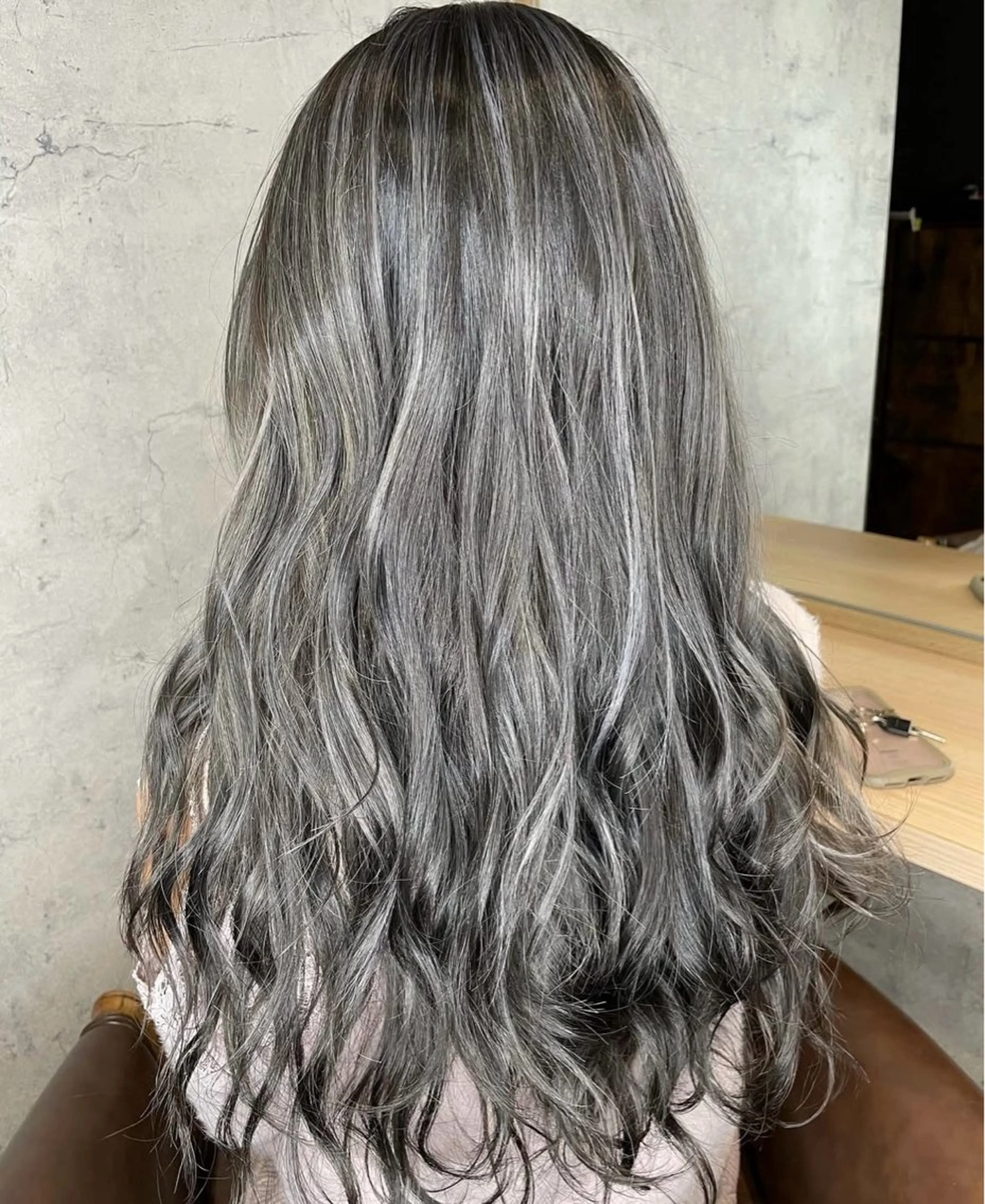 ロング カラー ヘアアレンジ ハイライトカラー ハイライト ヘアカラー トリートメント ヘアセット Aloa横浜所属・トップスタイリスト Shoyaのヘアスタイル